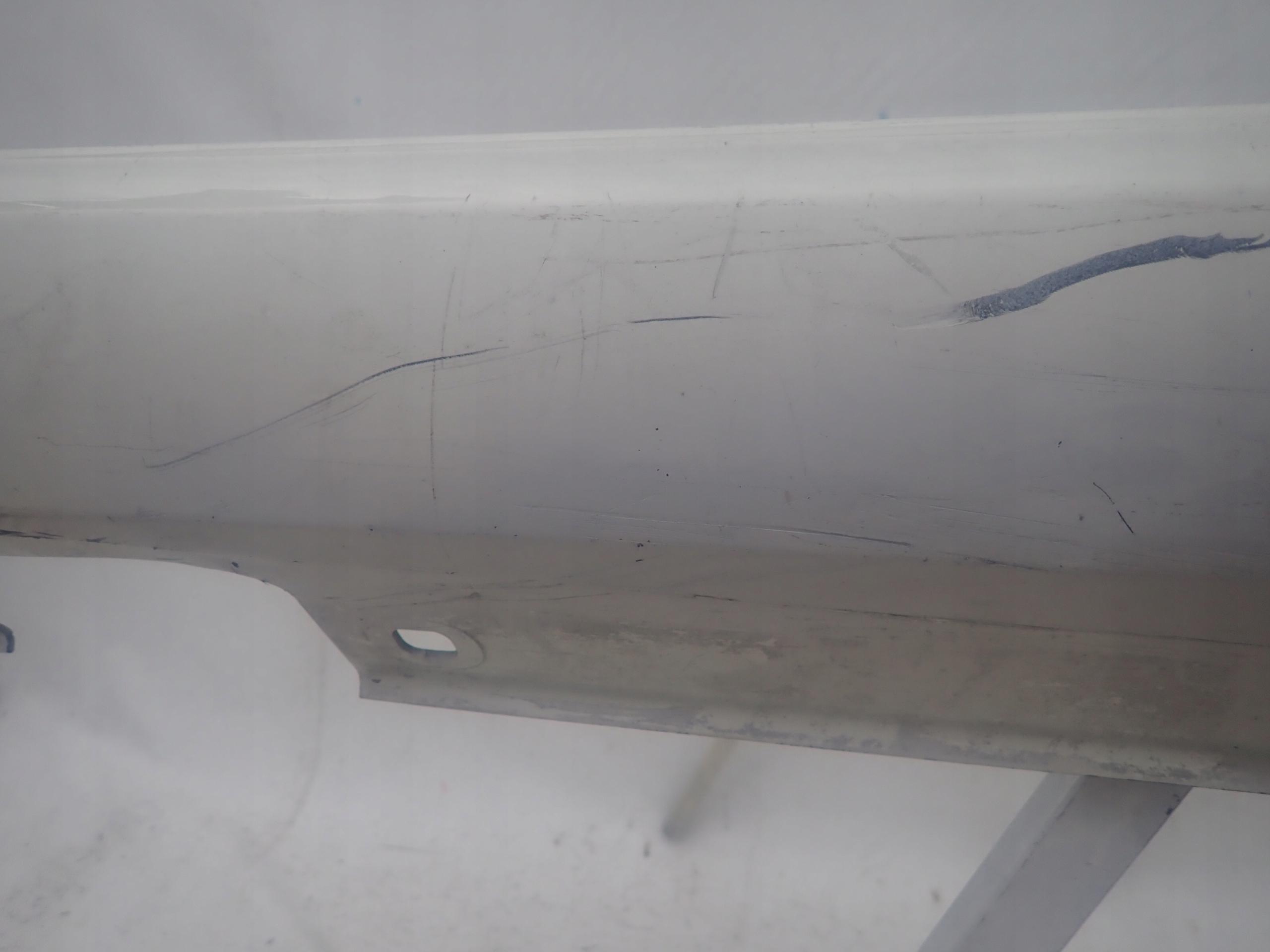 MERCEDES B-KLASA W246 threshold right moulding threshold