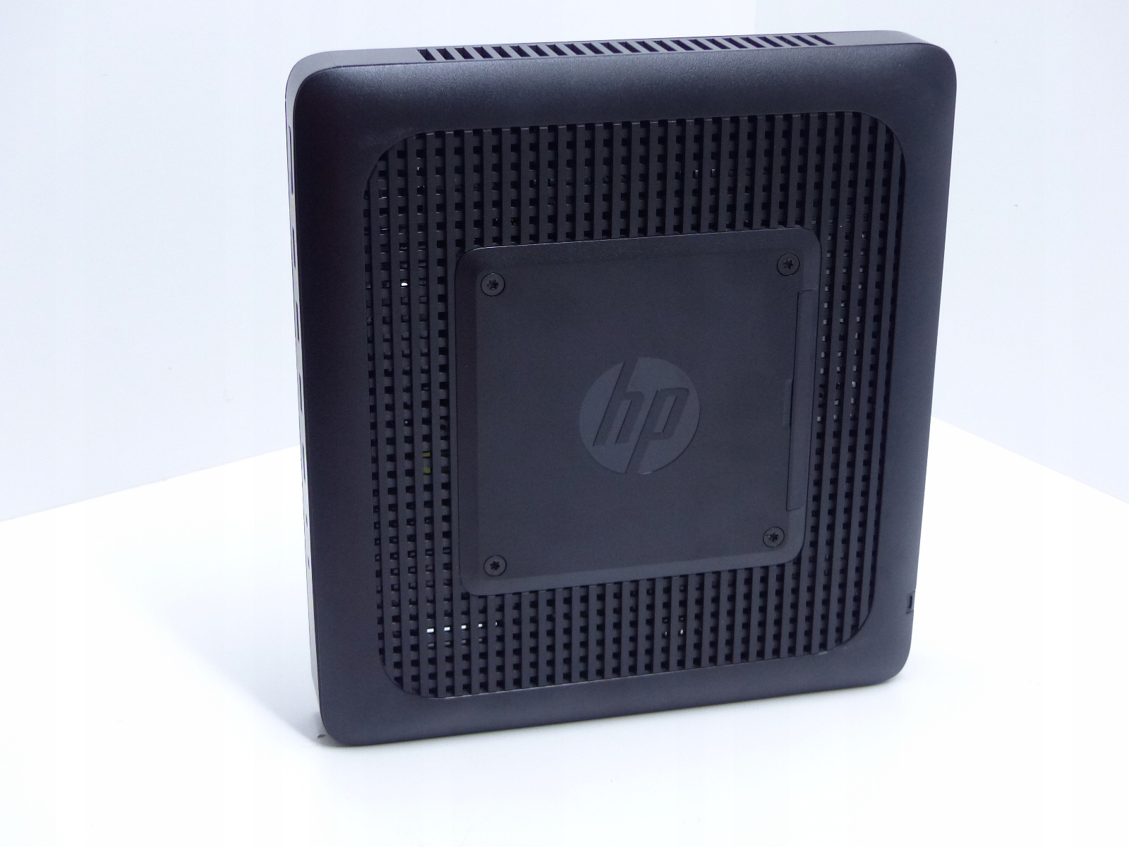 Mini komputer PC Terminal HP T620 AMD GX-217GA / 4GB / - / RADEON HD 8280E Marka HP