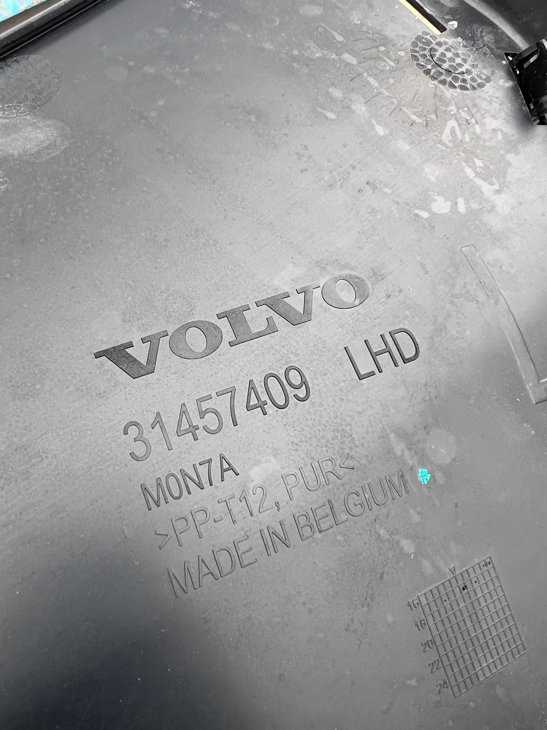 Volvo XC40 2017 PODSZYBIE EUROPA 31457409 Producent części Volvo OE