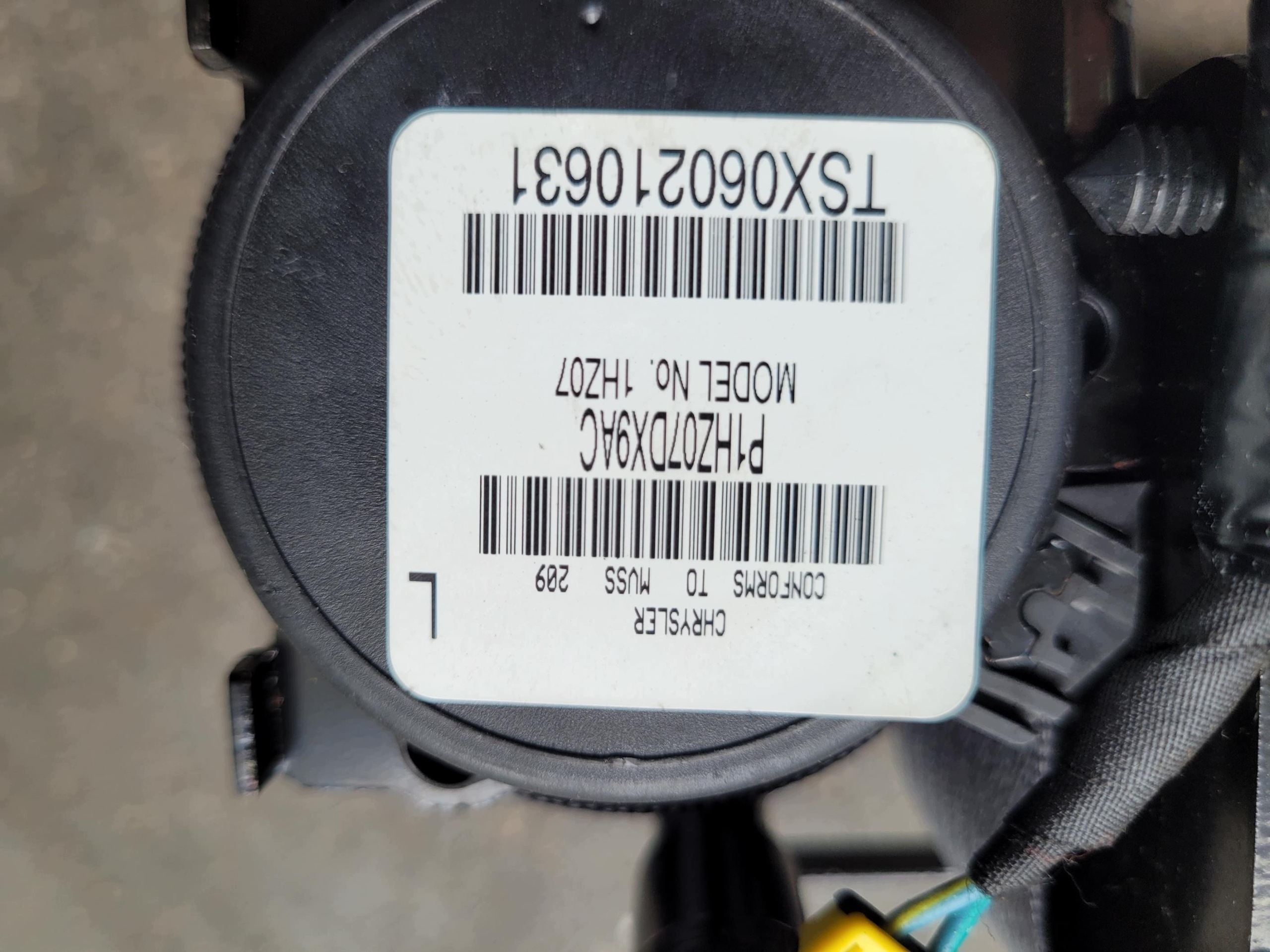 tension belt safety front front left CHRYSLER 300C II LANCIA THEMA