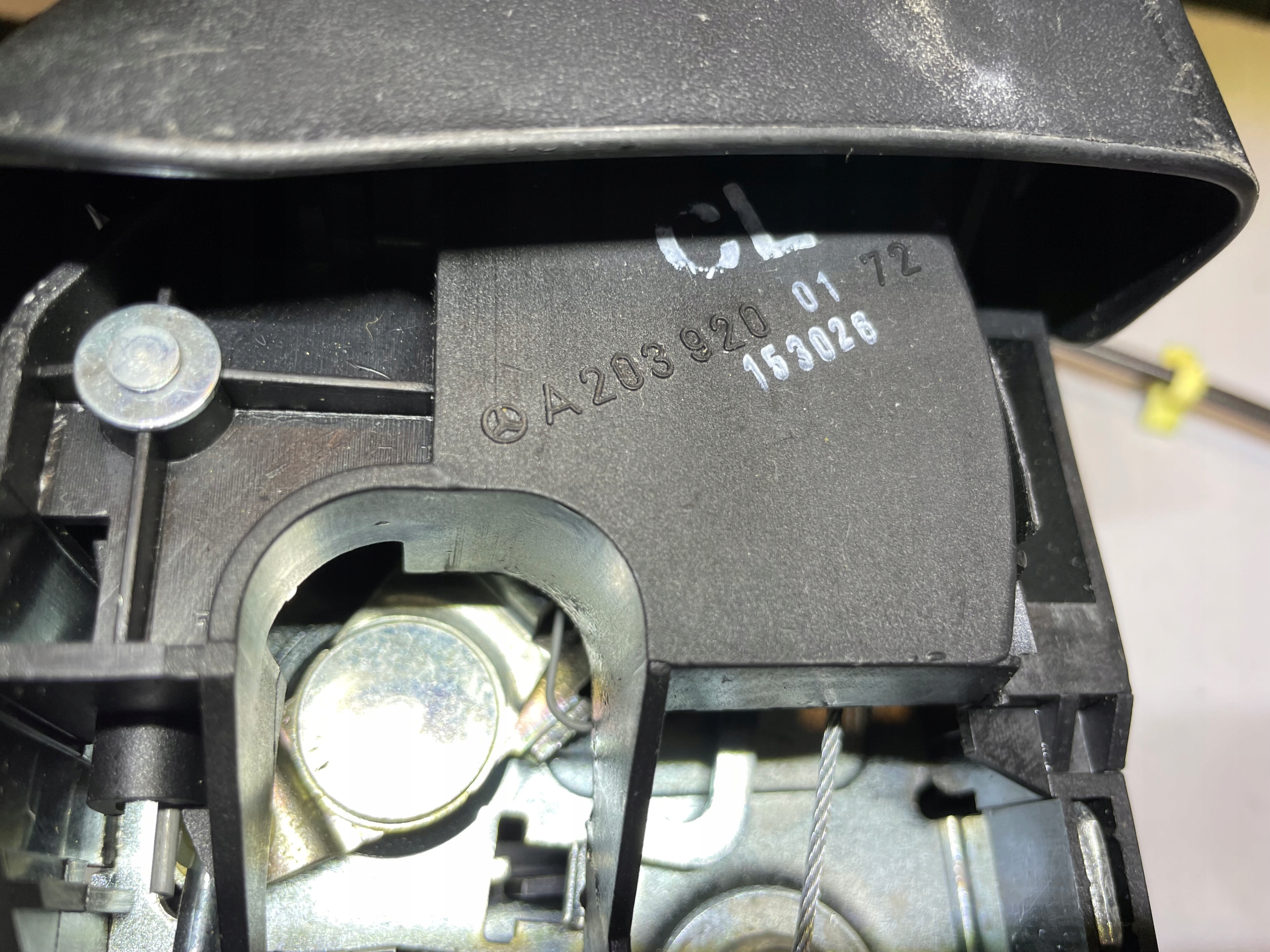 lock KANAPY left rear part MERCEDES ML W164 A2039200172