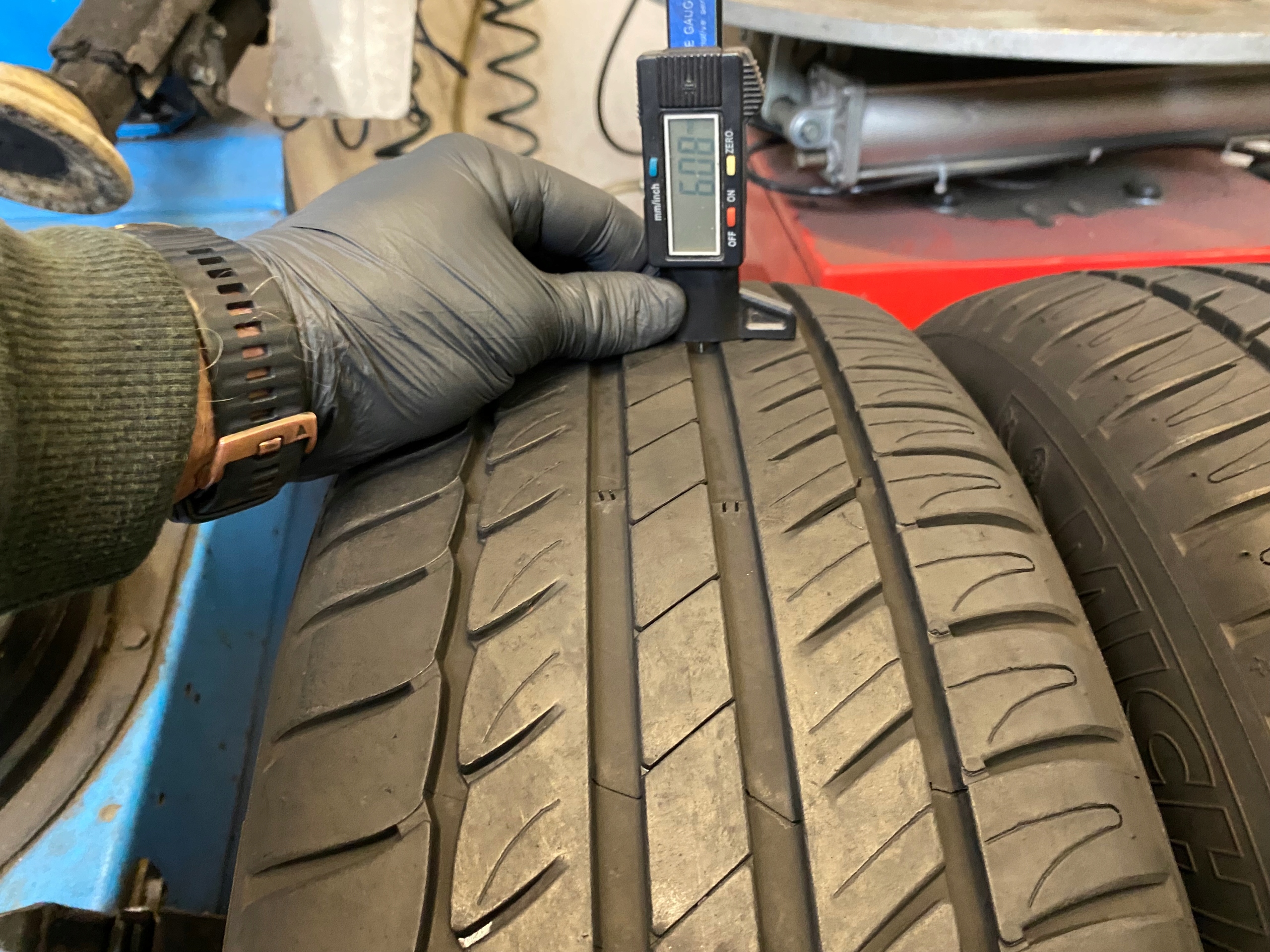 4 tyres summer 215/55R17 Michelin Primacy HP 6mm