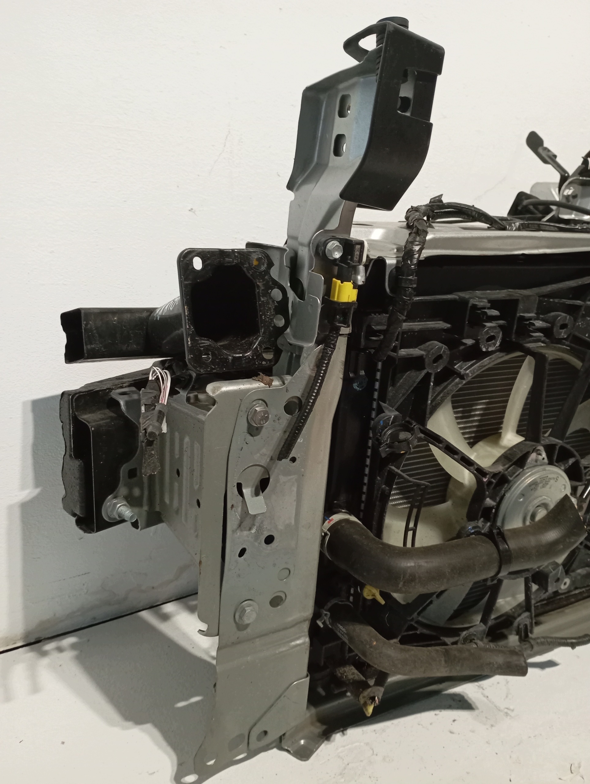 radiators complete TOYOTA CHR C-HR II 1,8 HYB