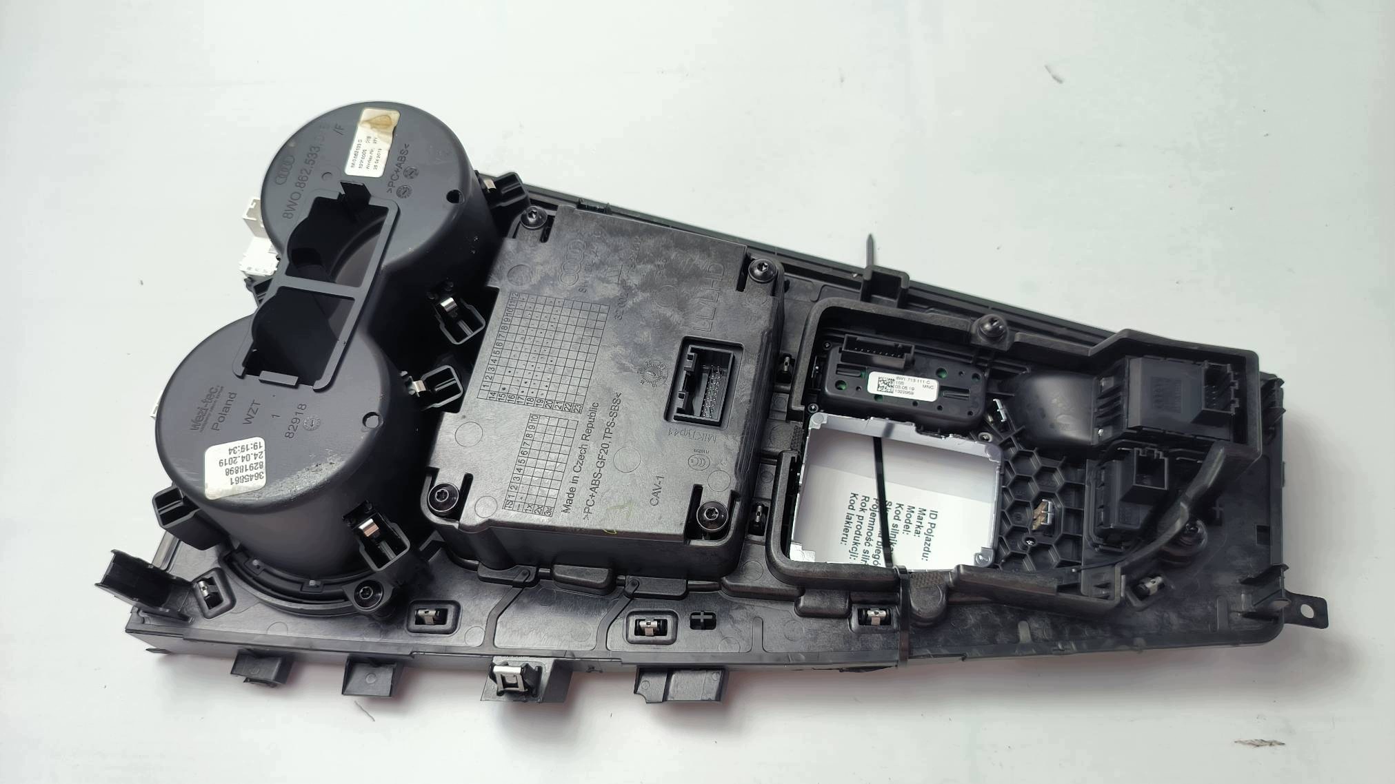 PANEL 8W1713111C AUDI A4 B9