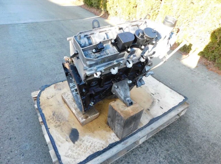 Mercedes Sprinter 906 2.2 cdi 646 engine for BITURBO 150 koni nice BDB