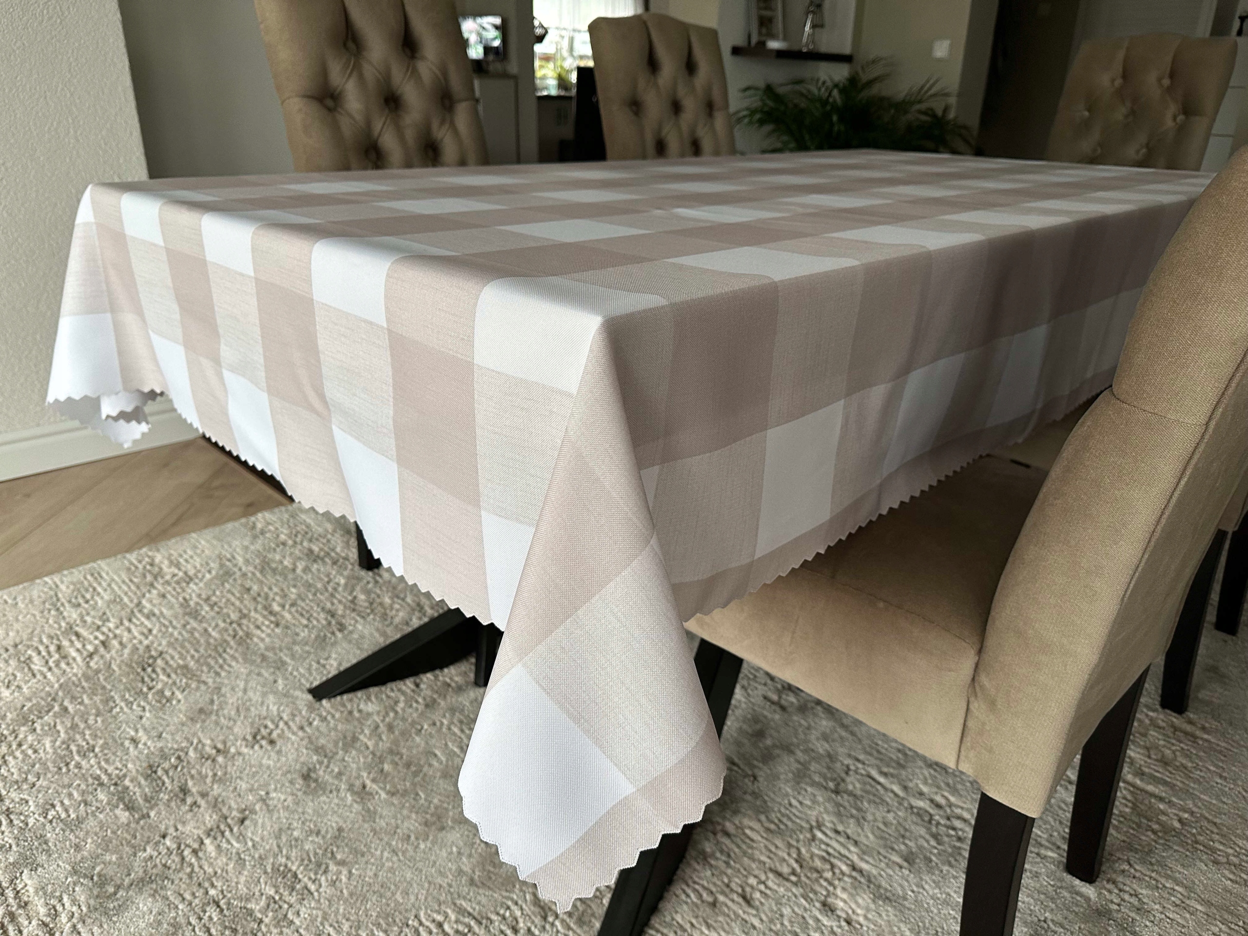 Obrus KRATA PLAMOODPORNY NA STÓŁ POLSKI 130x240 Typ obrus