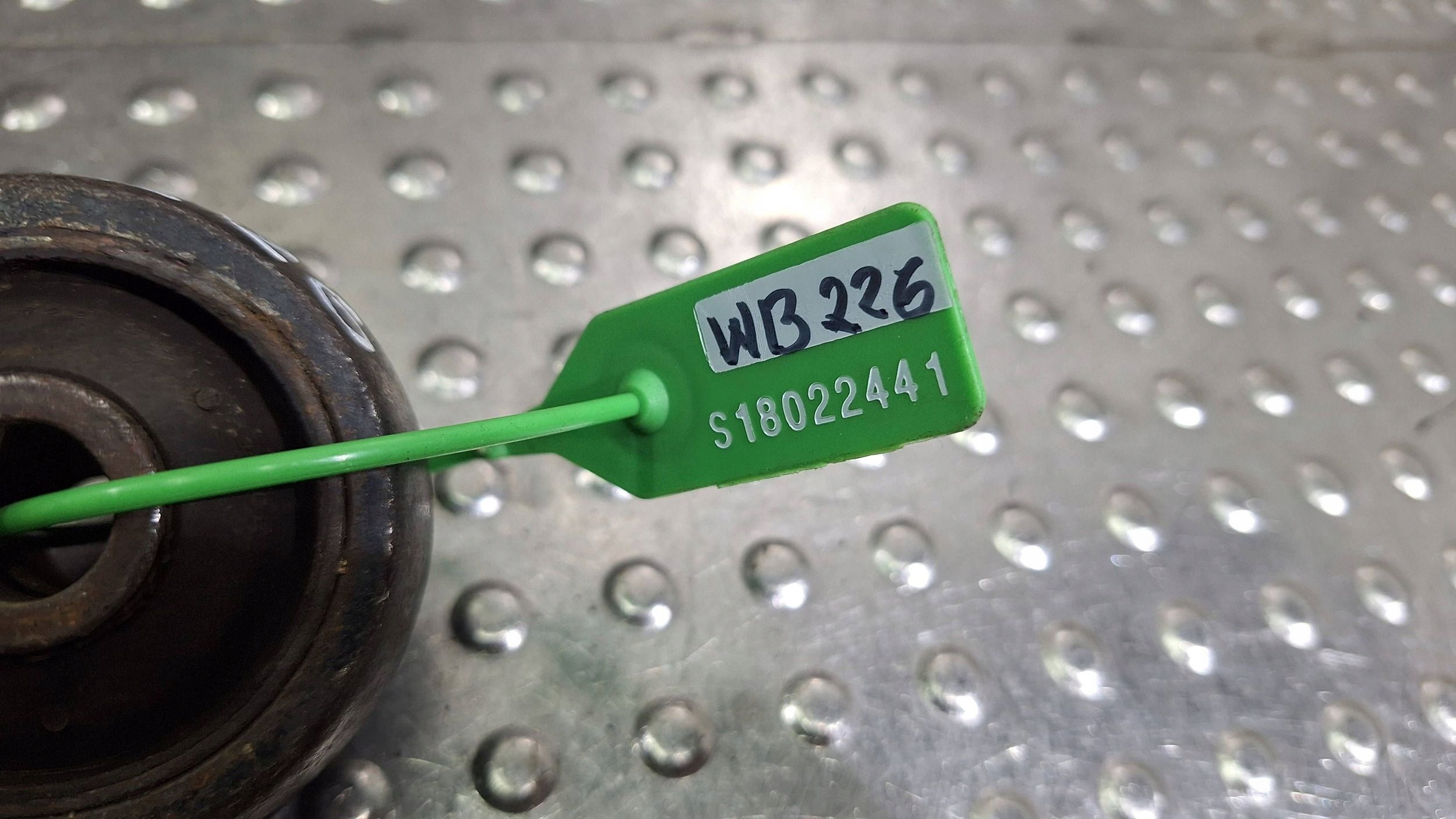 Querlenker rechts vorne 11182511R BMW 7 E23
