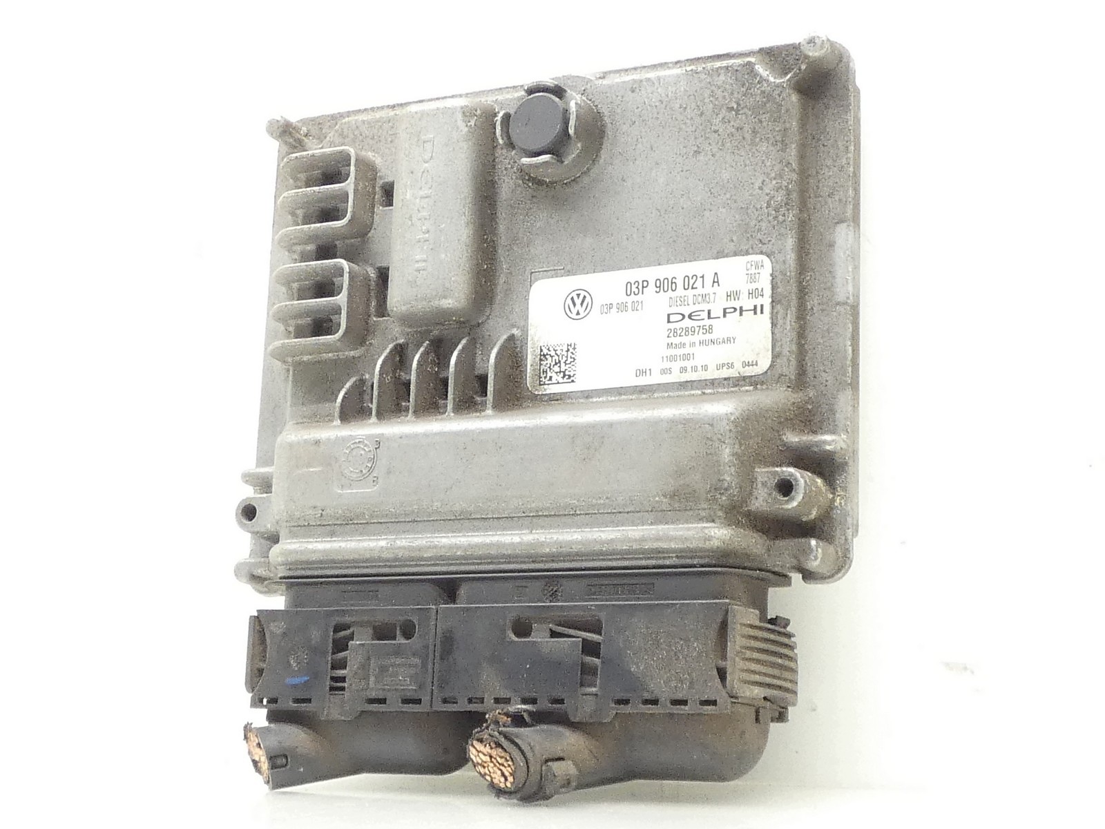 control unit computer of the engine VW POLO V 6R 1.2 TDI CFW 03P906021A