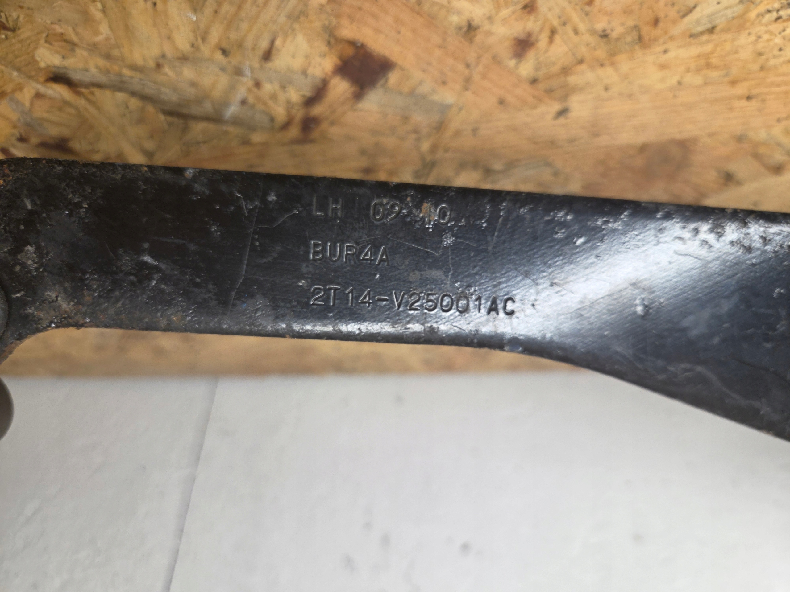 FORD CONNECT and subframe door DOL left 2T14-V25001AC