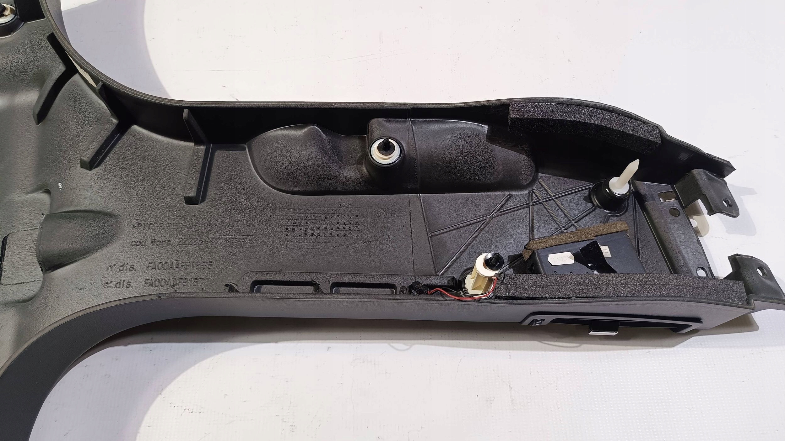 cover side left left lower slupka B Maserati Quattroporte GTS 2013