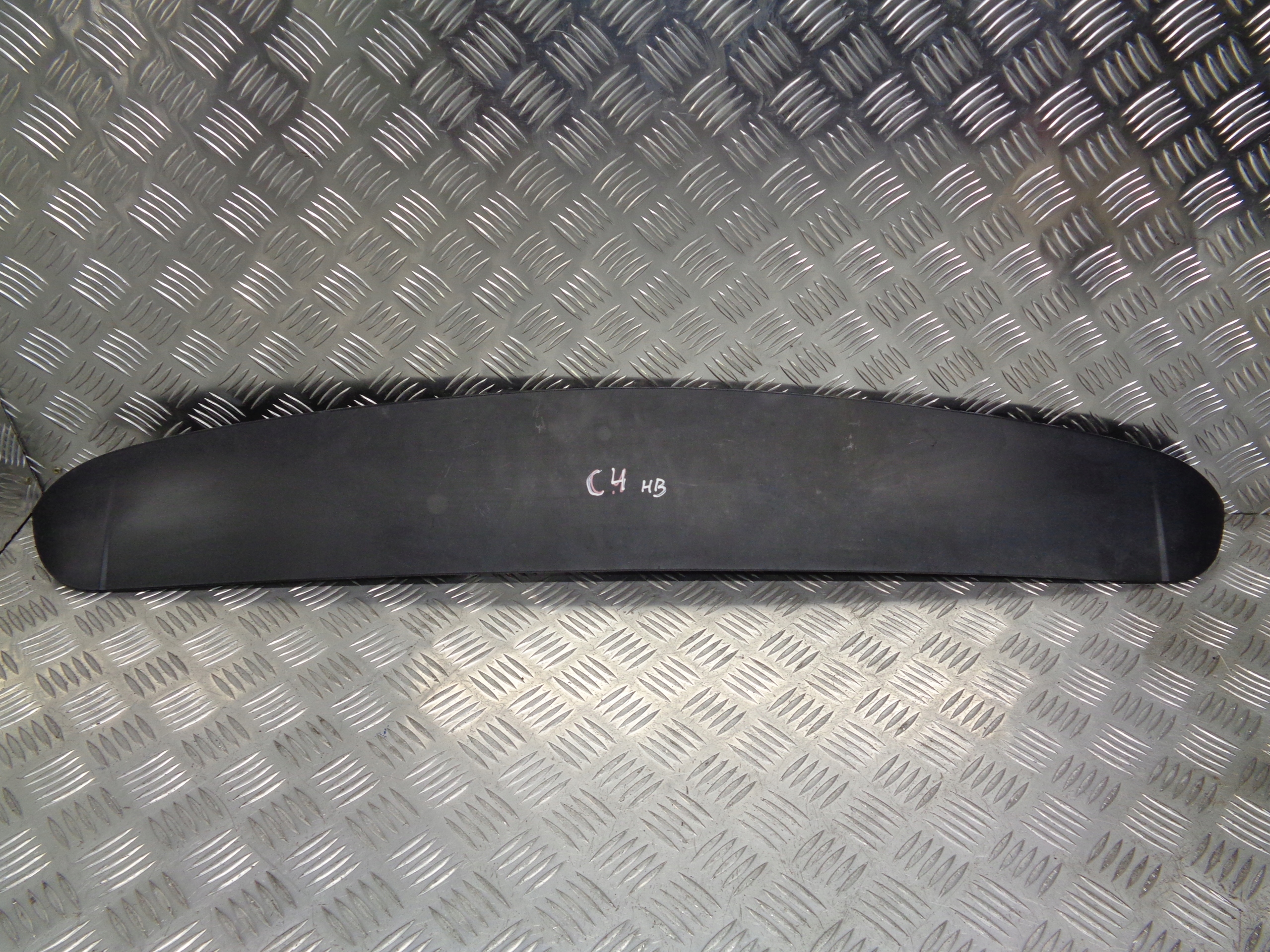 Спойлер багажника Citroen C4 HB