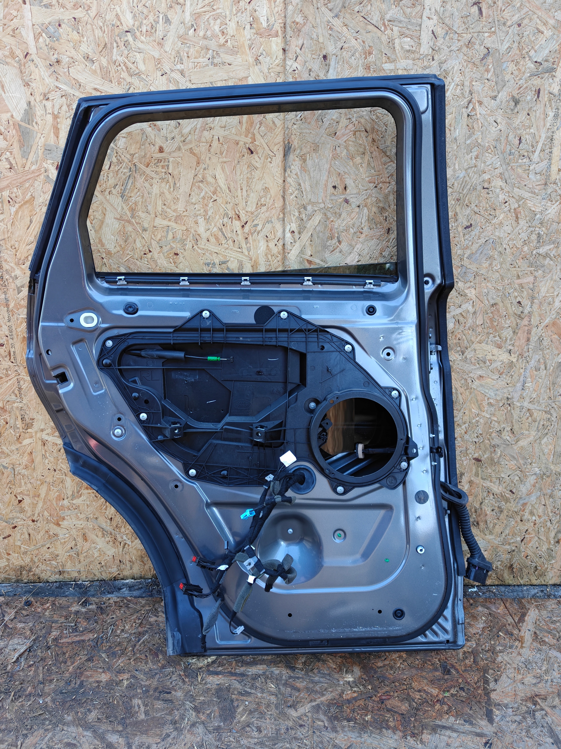 door complete left rear. left rear part LAND ROVER EVOQUE L538 LIFT