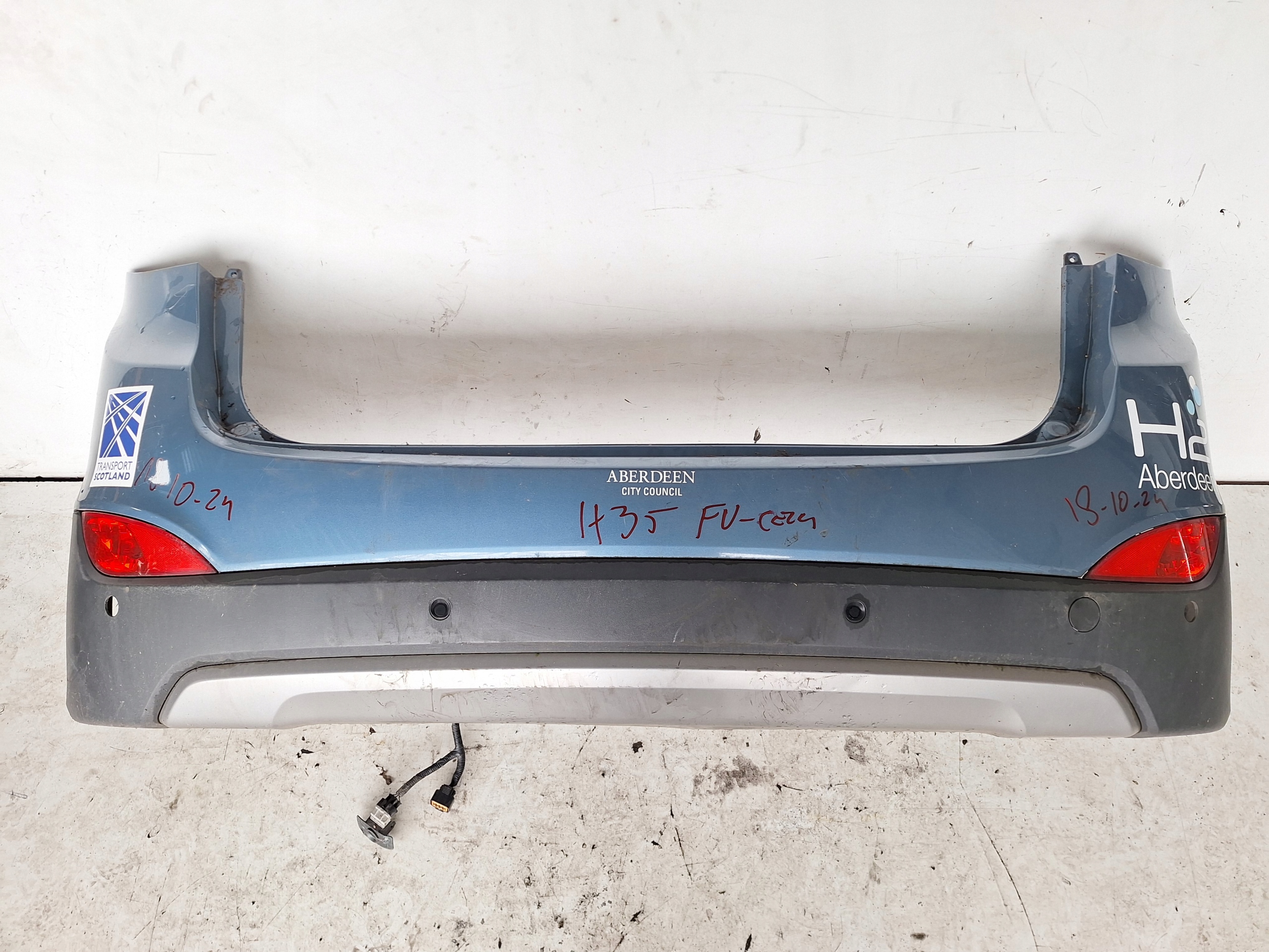 HYUNDAI IX35 09-15 bumper rear part + PDC
