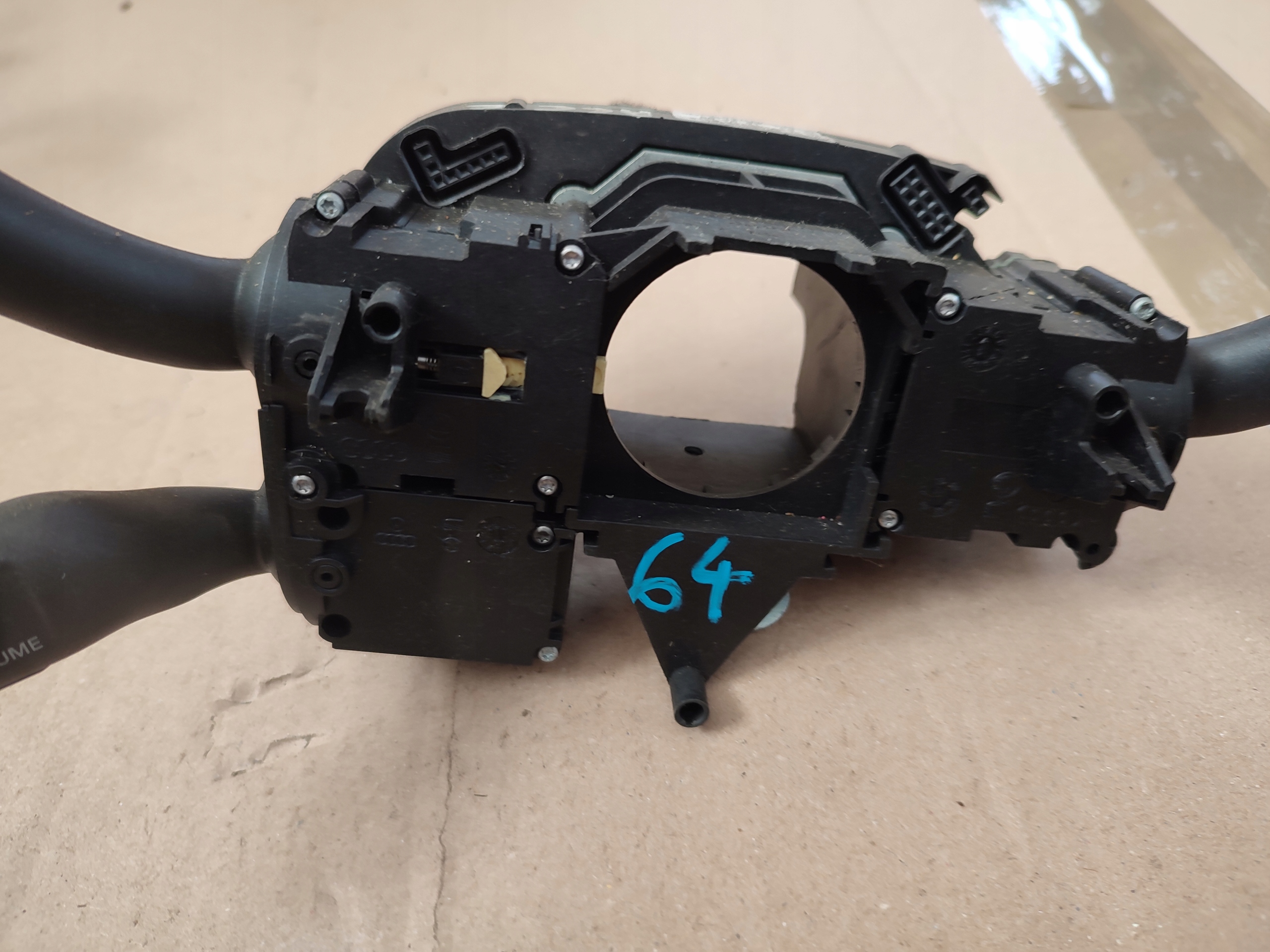 Commodo essuie glace Commodo phares AUDI A6 C6 4F0953549D