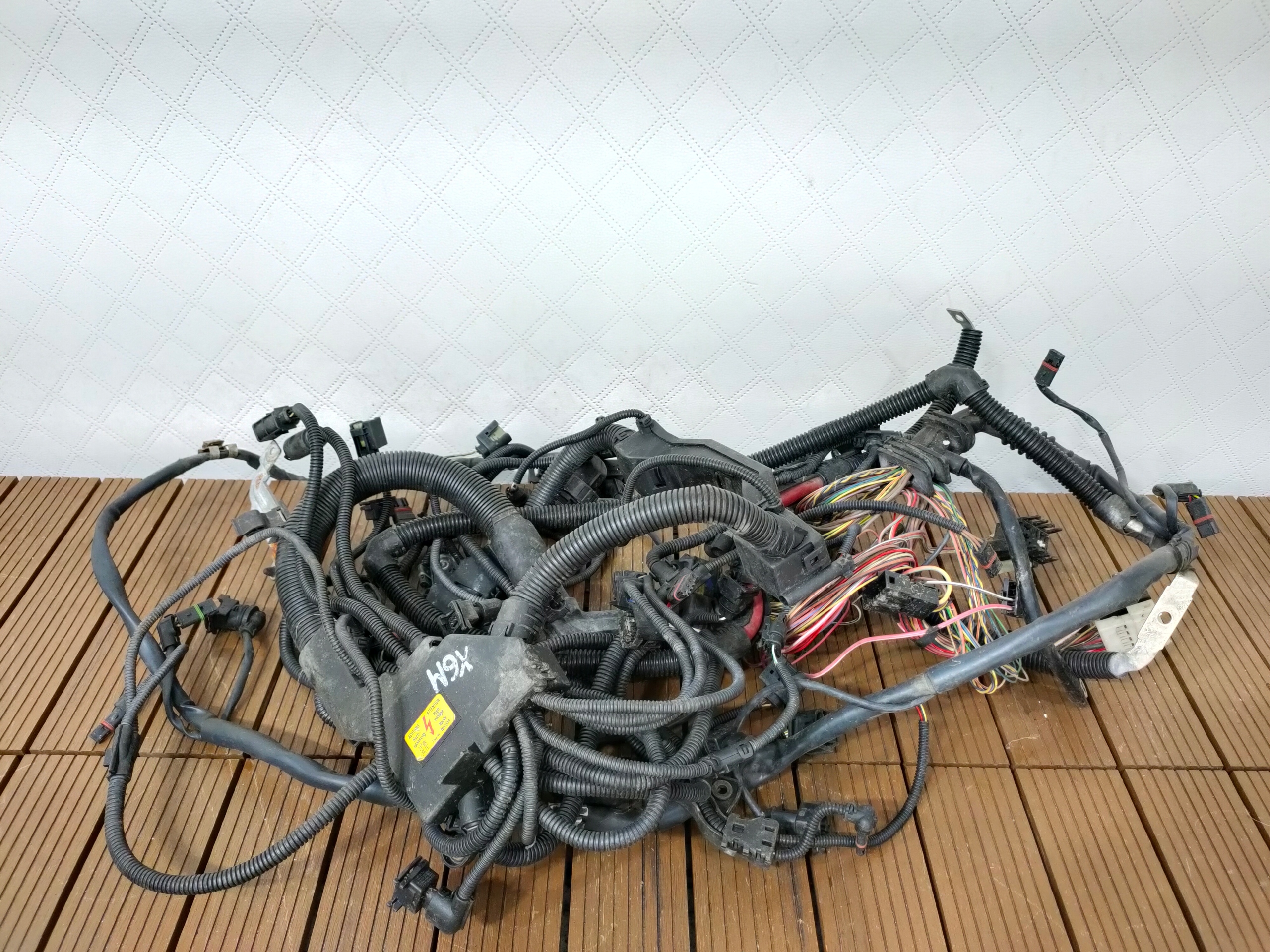 BMW X6M X5M E70 E71 4.4i S63B44 bundle motor wiring 7592642 OE