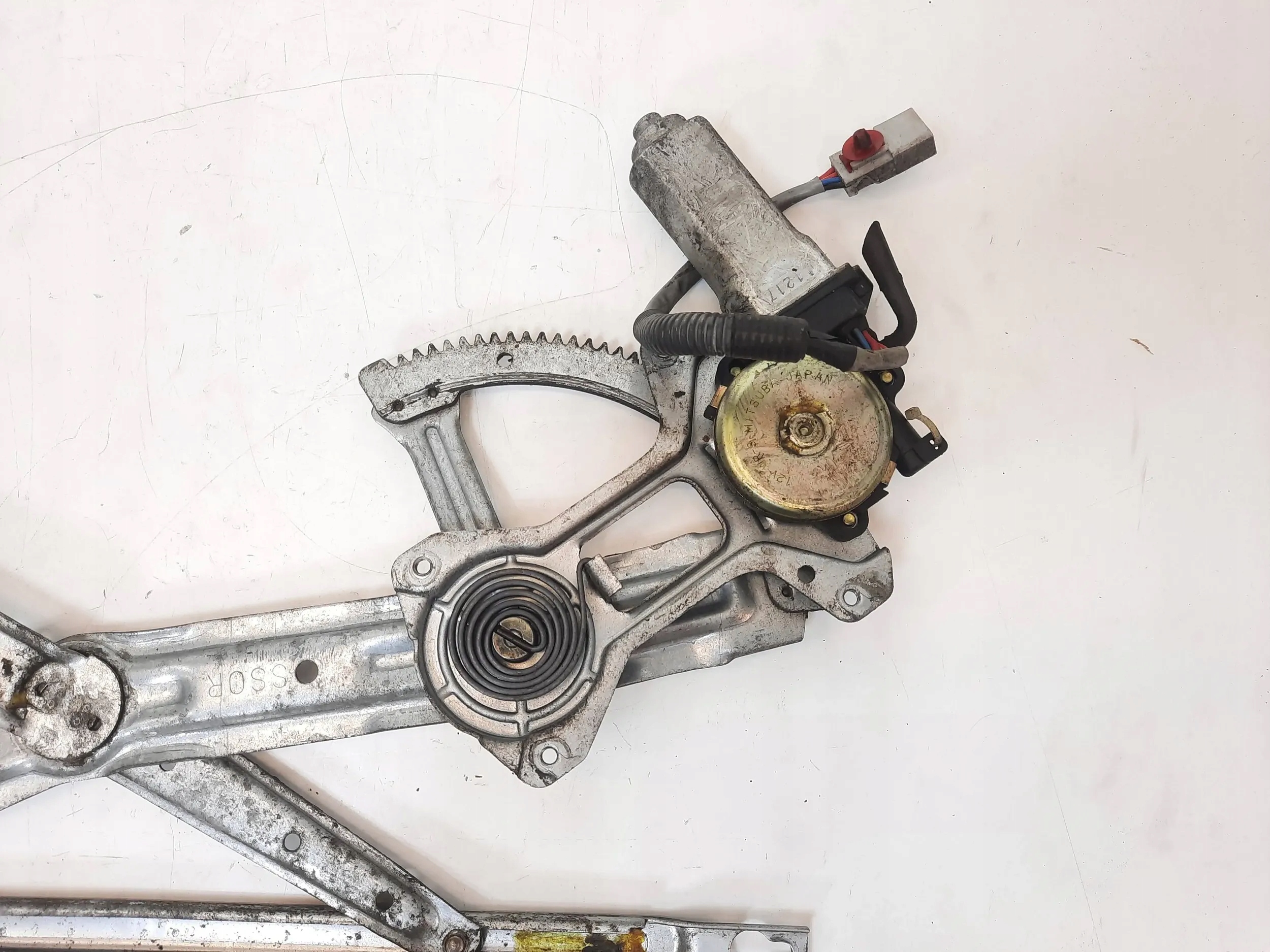 HONDA PRELUDE IV 92-96 H22A PODNOŚNIK SZYBY PRAWEJ PRAWA ELEKTR 2,2 B H22A Typ samochodu Samochody osobowe