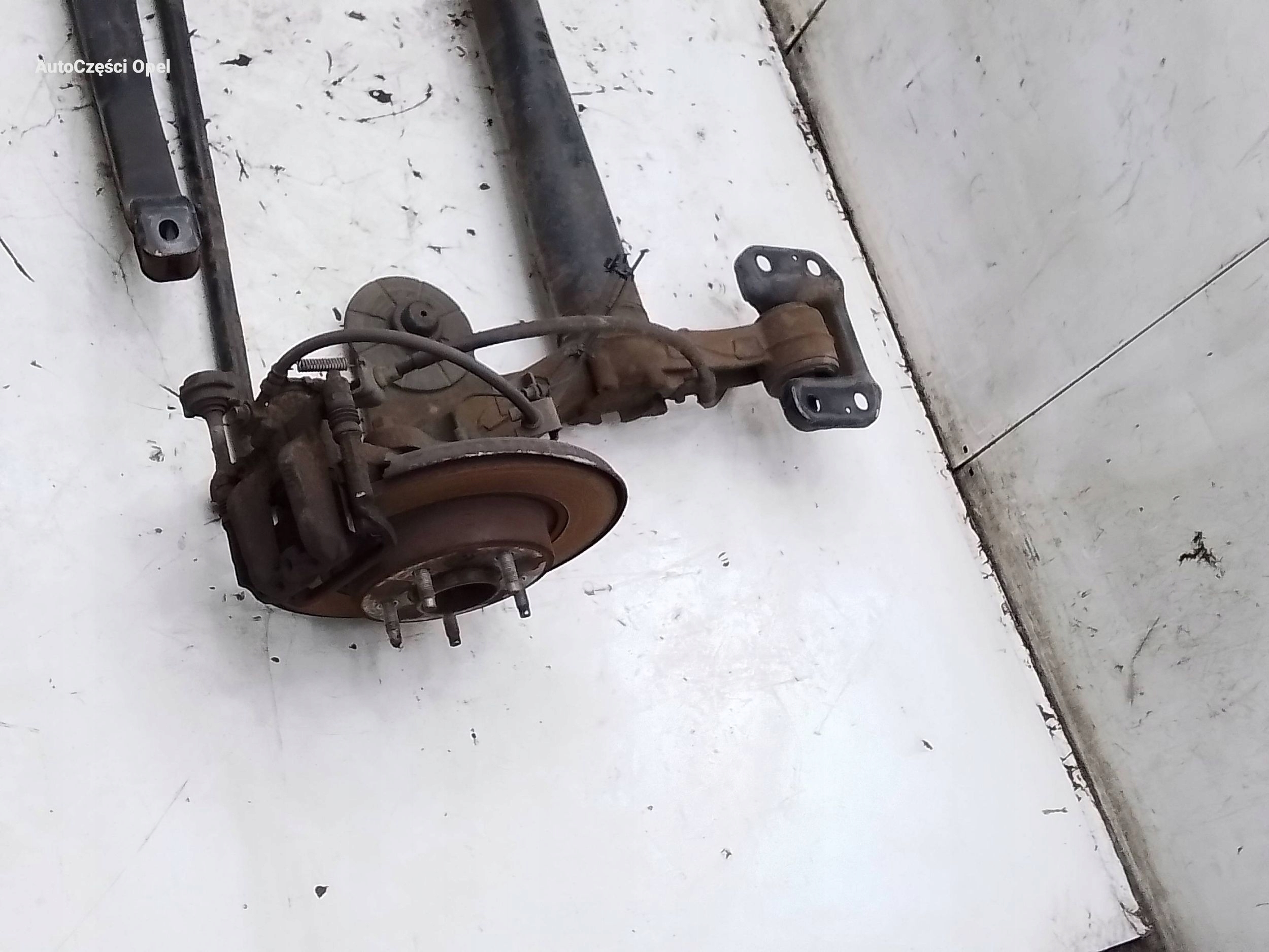 Opel Astra J GTC BELKA OSI WÓZEK TYLNEJ TYŁ Typ samochodu Samochody osobowe