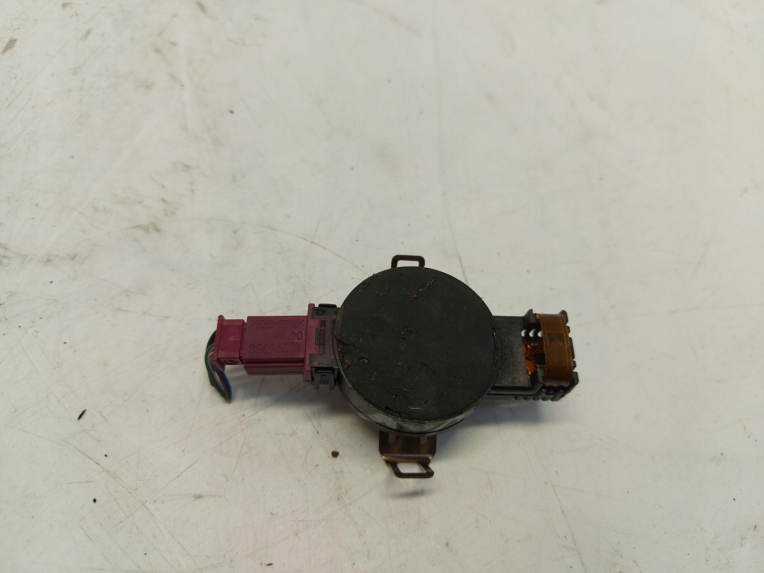 Range Rover VELAR L560 2.0d 2021r sensor rain windows front
