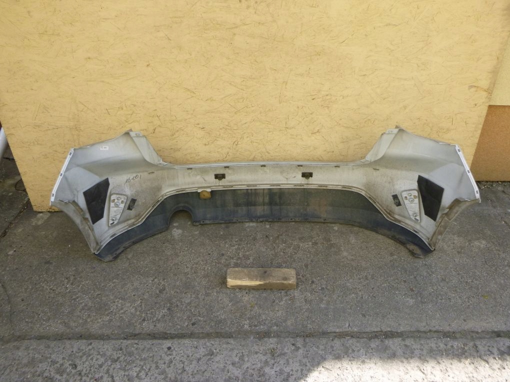 FORD FOCUS MK4 IV HB 18- Paraurti posteriore