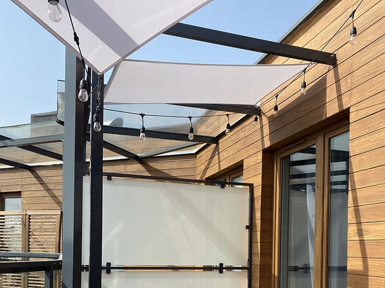 ZESTAW DO MONTAŻU ŻAGLI PRZECIWSŁONECZNYCH CZWOROKĄTNYCH DO METALU Producent Sun Shade