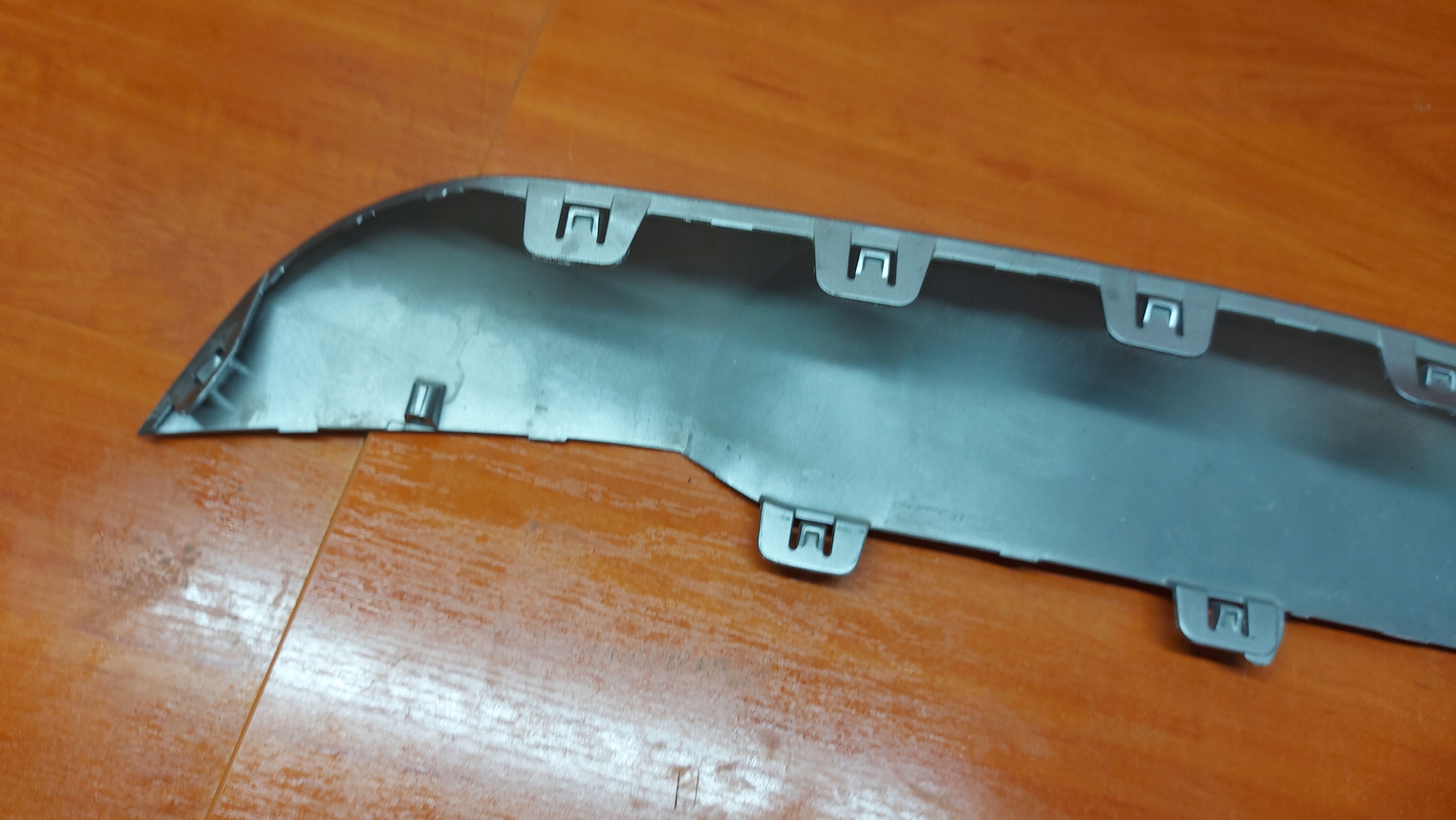 moulding cap of a bumper front front TOYOTA AYGO X 22