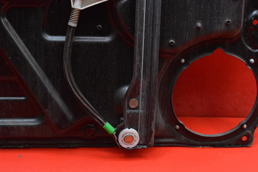 window regulator right front EU 1C0837756LL VW NEW BEETLE 98-05
