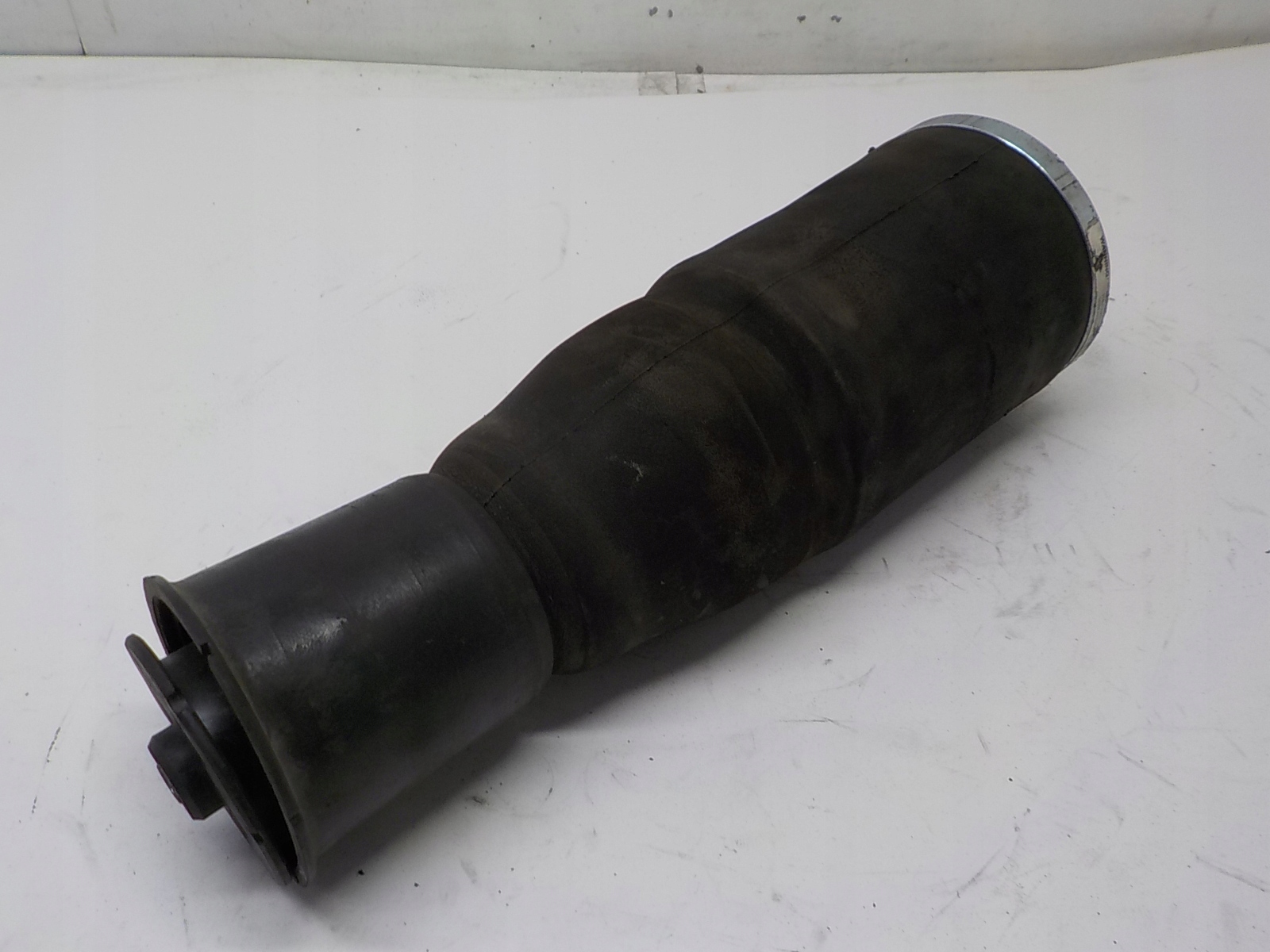 BMW 5 E39 MIECH silent block right 1094614