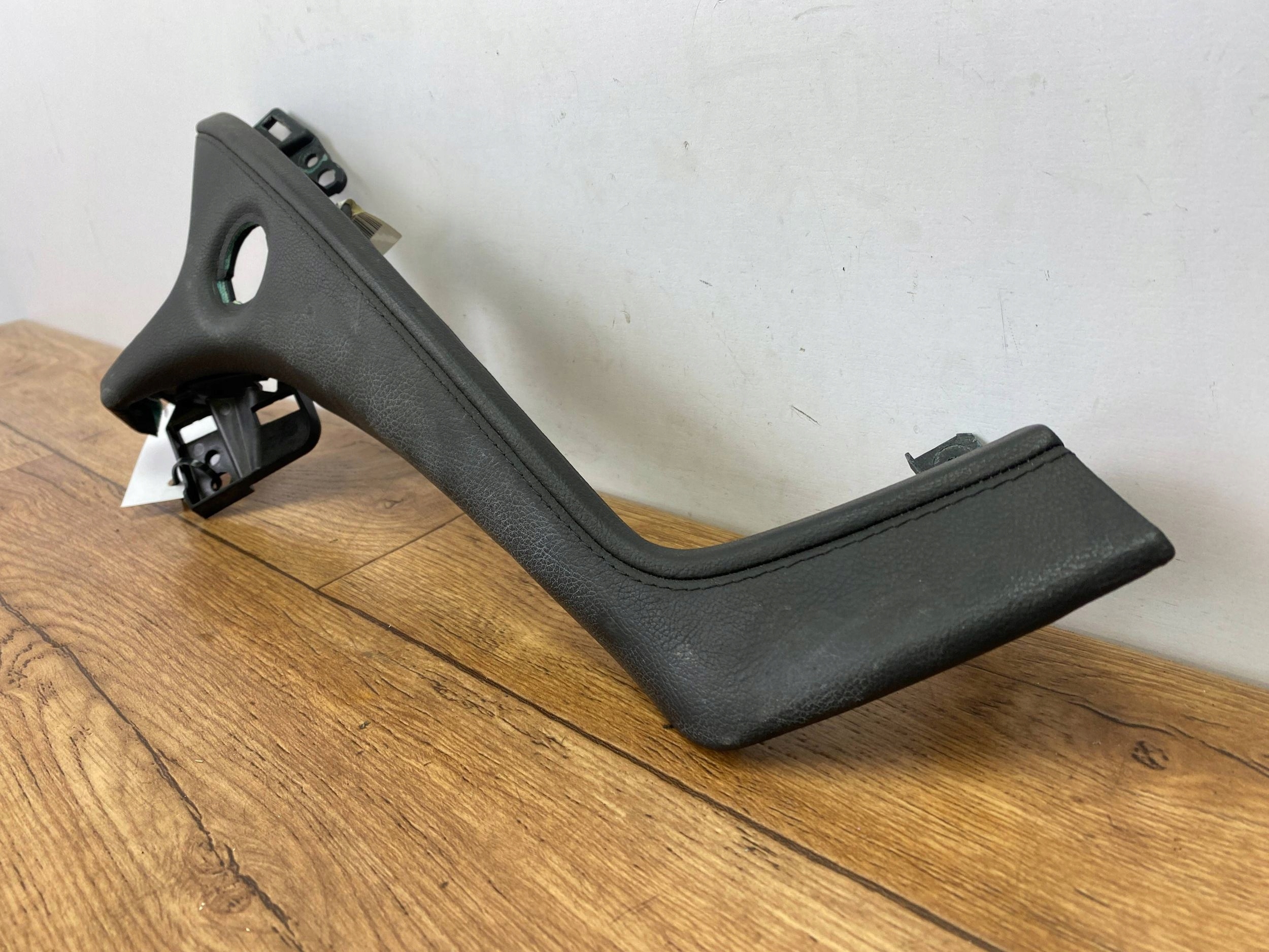 moulding spoiler panel frame of the dashboard kokpitu Cadillac CTS III 2014+
