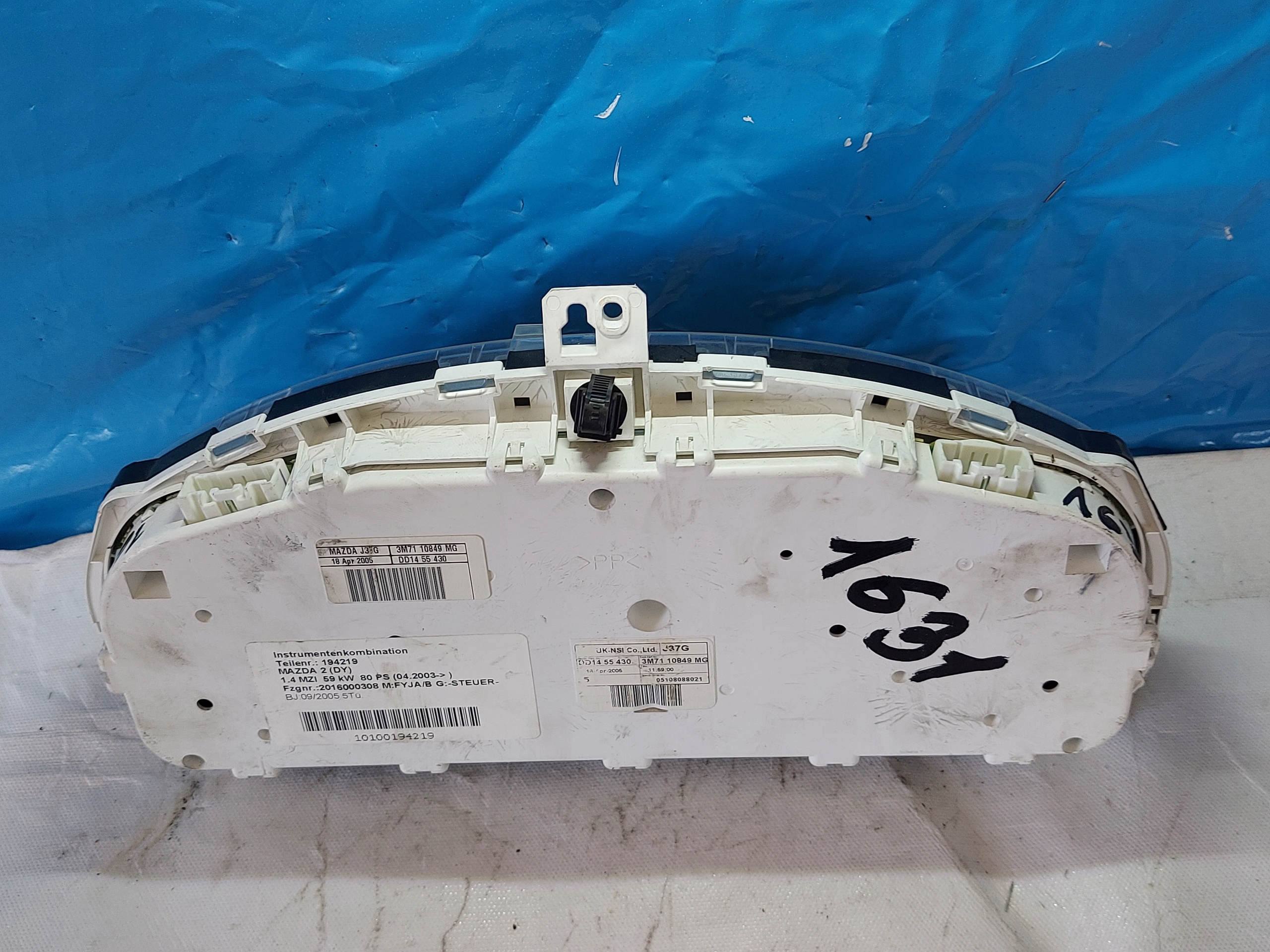 dials clock MAZDA 2 1.4 MZI 3M7110849MG