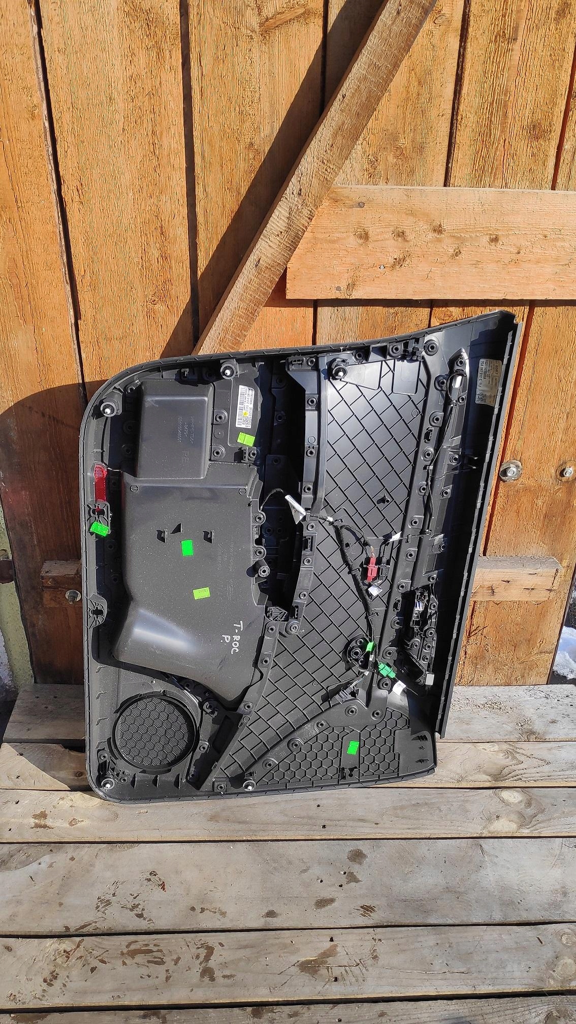 TAPICERKA BOCZEK PRAWY PRZÓD PRZEDNI VOLKSWAGEN T-ROC 2GA867012C Typ samochodu Samochody osobowe