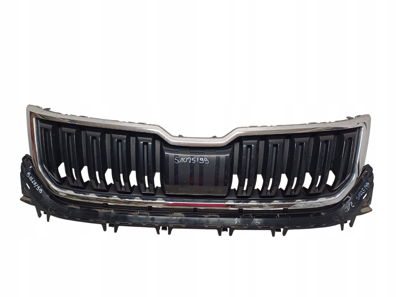SKODA KODIAQ 16- GRILL GRIL ATRAPA 565853653B