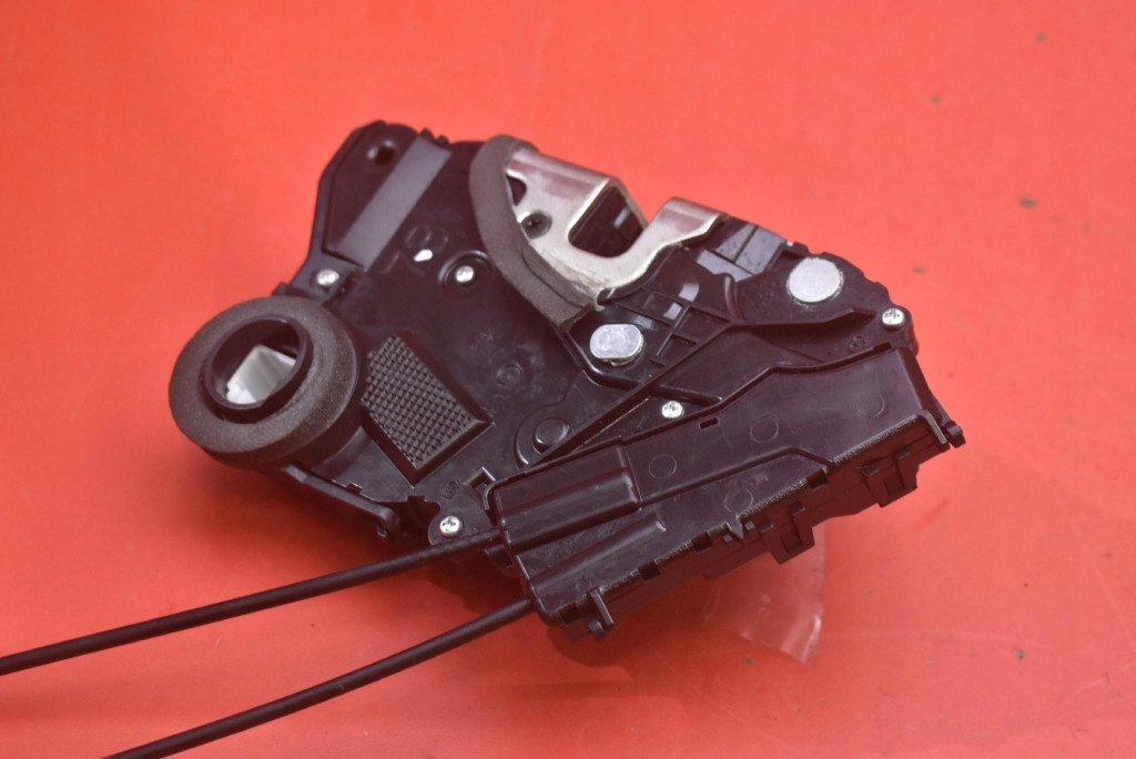 lock door right front front EU TOYOTA YARIS 2 II 3D HB 05-09