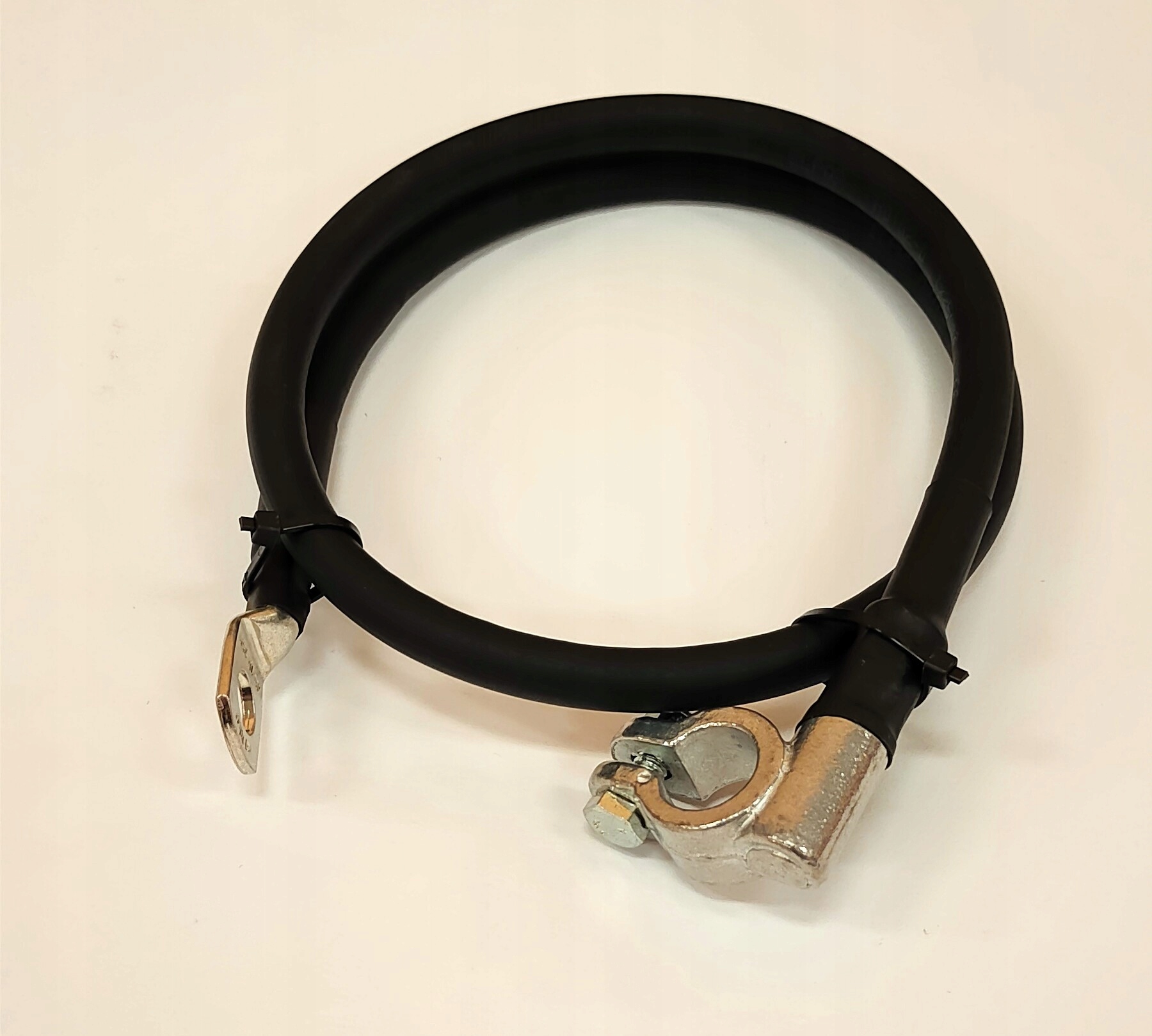 

Przewód masowy 30cm 25mm2 z klemą minus