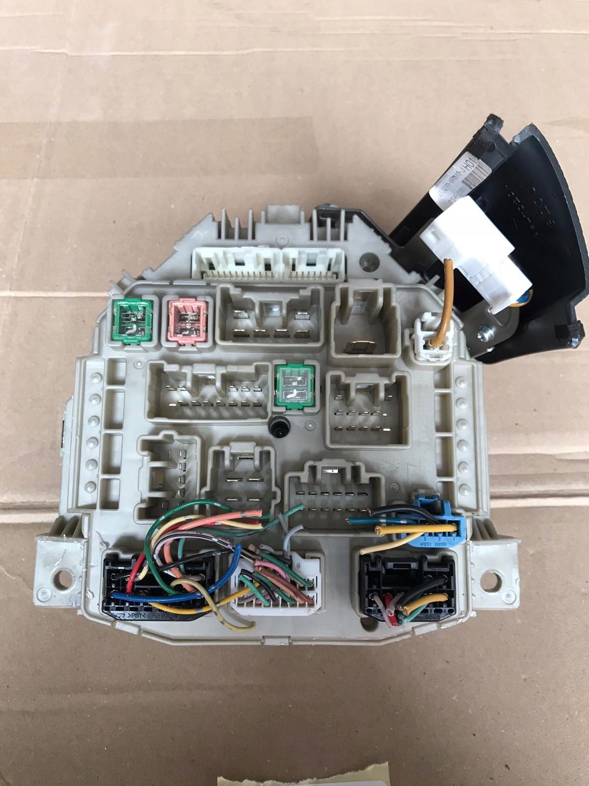 dials clock TOYOTA AYGO 83800-0H160