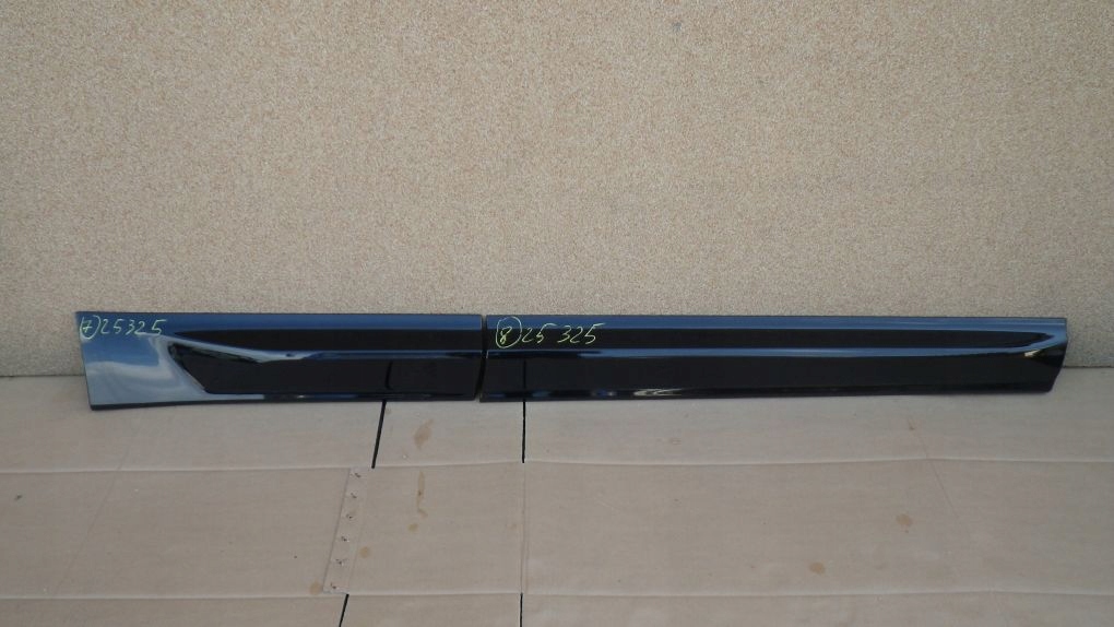 VOLVO XC60 XC 60 2 II 17- moulding door right front rear