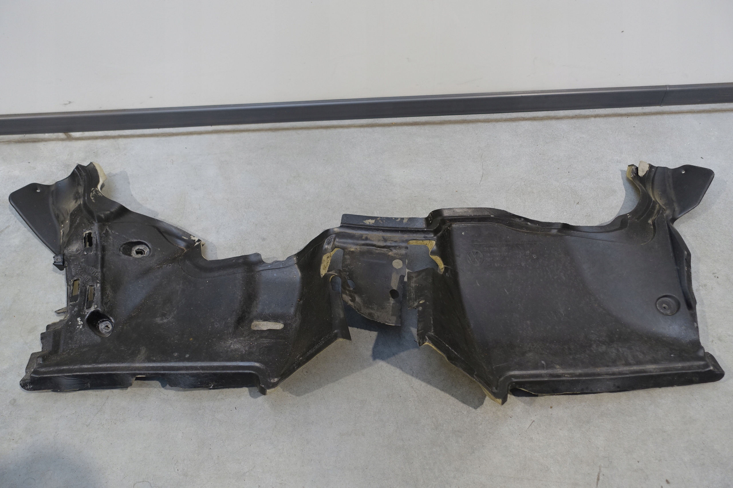 5M1863864 - VW GOLF V PLUS ЗВУКОИЗОЛЯЦИЯ ПОЛА