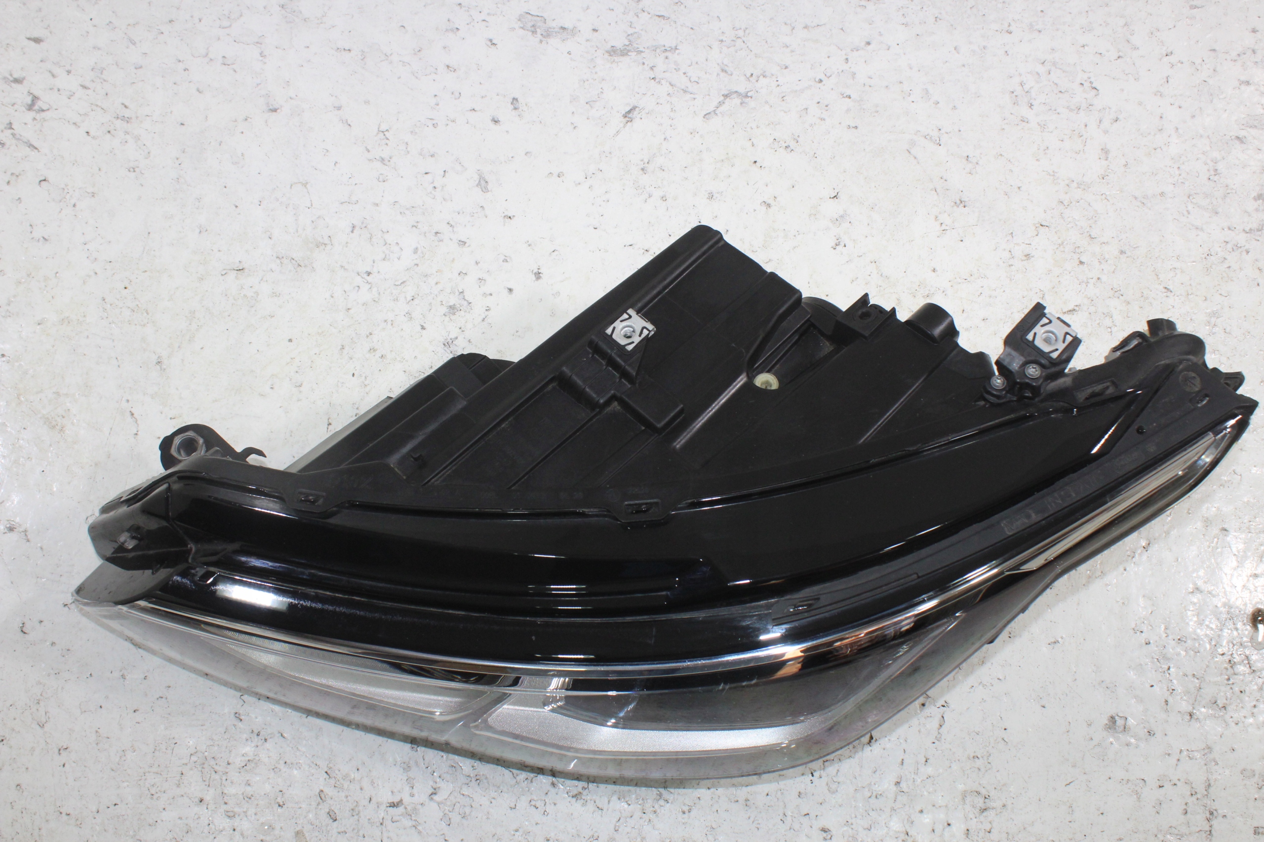 VW Golf VIII Licht Led links vorne 5H1941005C