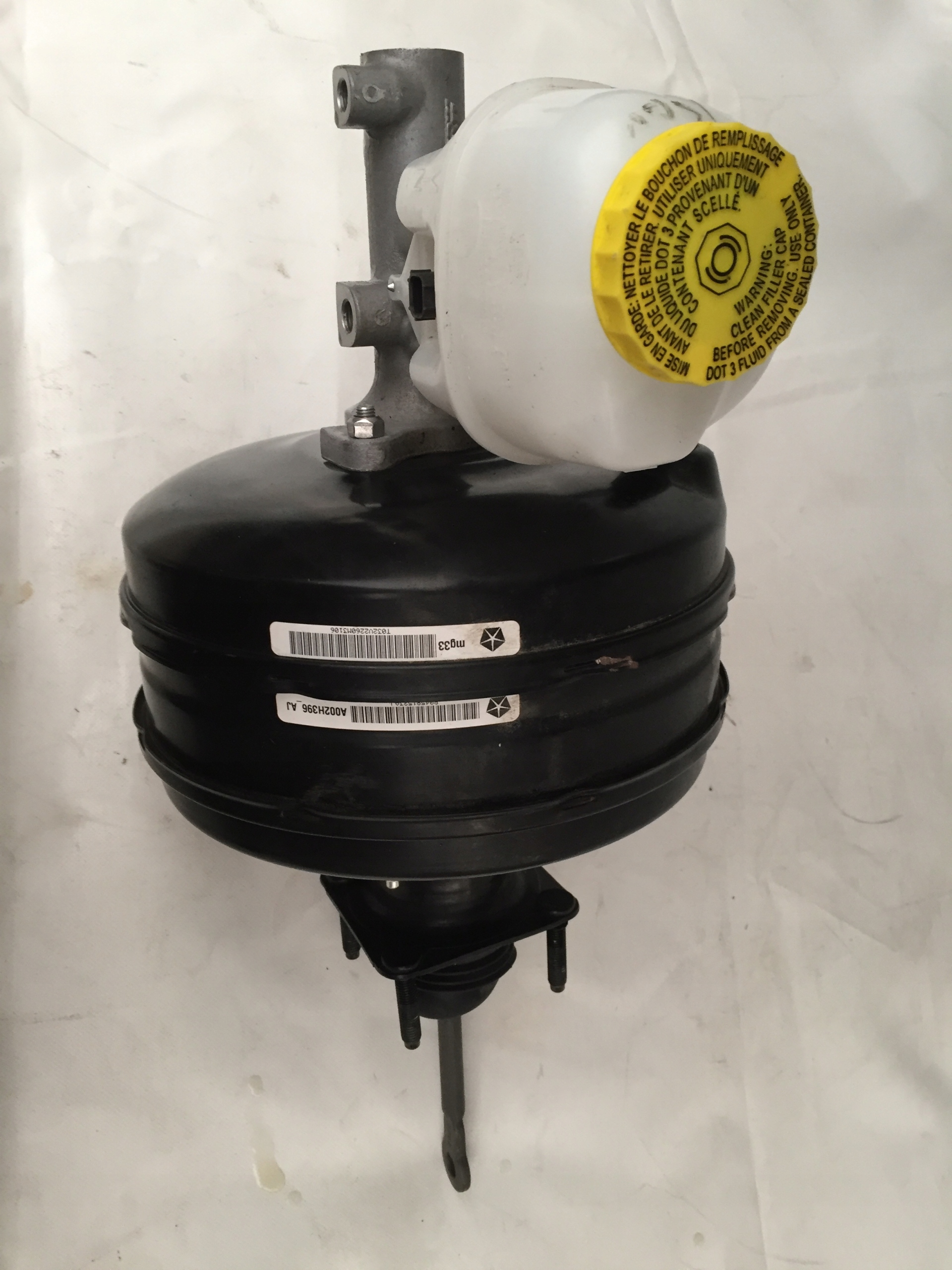 A002H396AJ - Dodge Ram 1500 09-гальмівний циліндр сервопривід США