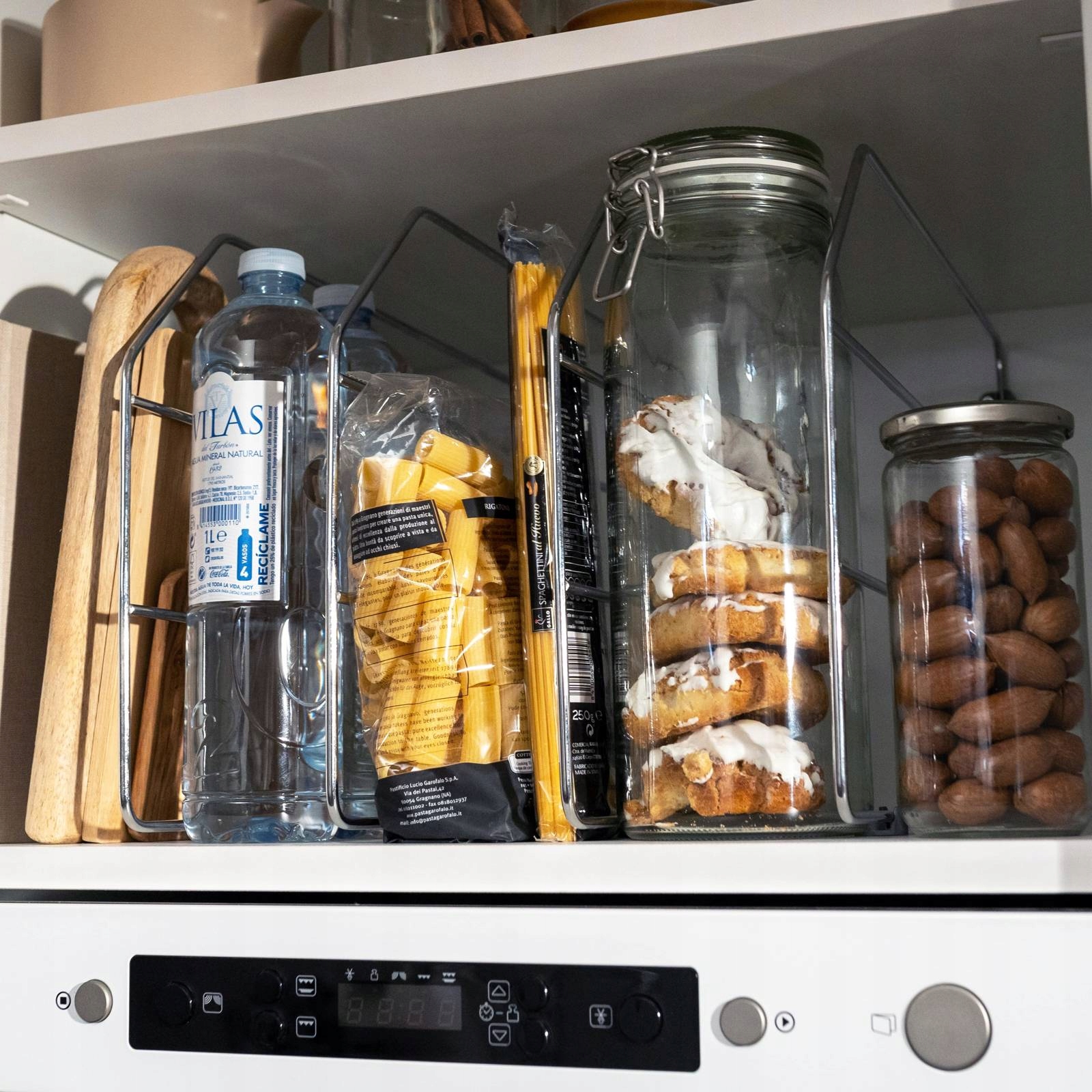 Zestaw 4 przegródek do szafek i półek Marka Emuca