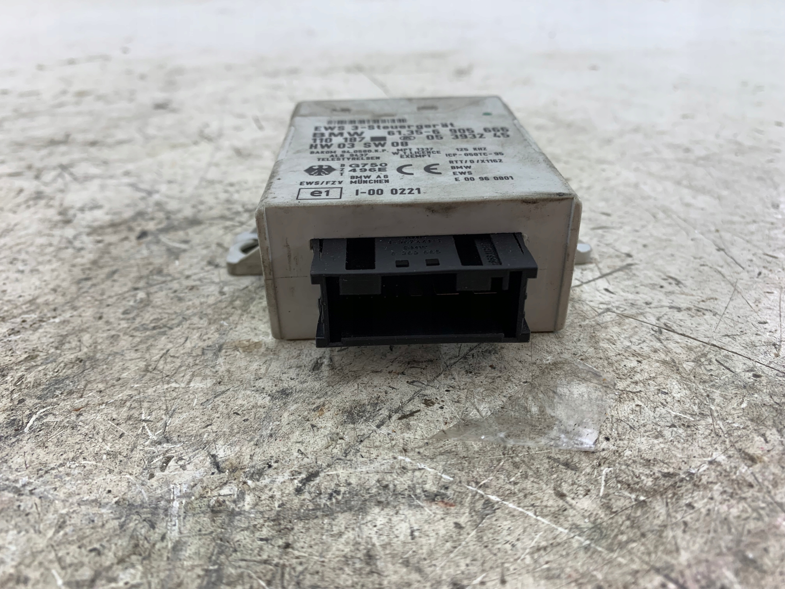 BMW E39 E46 module control unit EWS 6905666