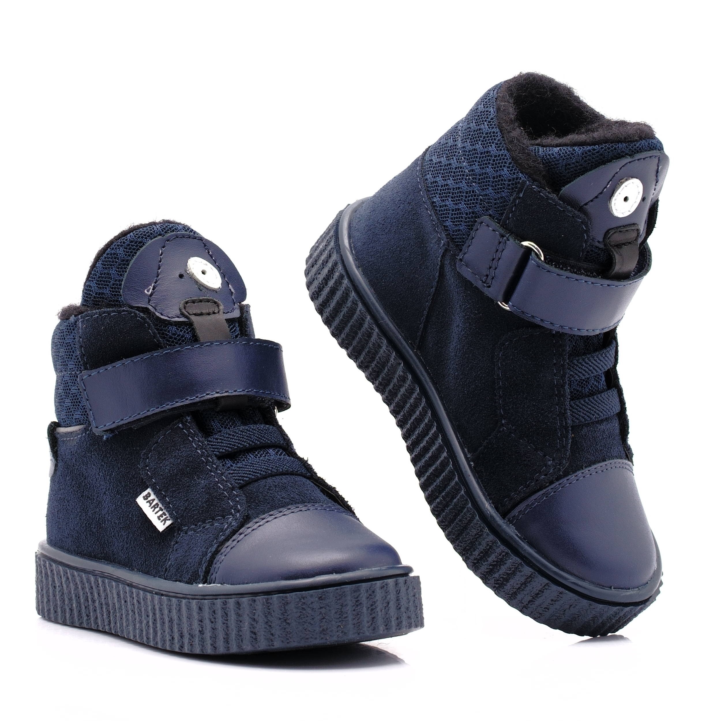 BARTEK TRZEWIKI OCIEPLANE KOZAKI ZIMOWE WEŁNA 21 Bohater brak