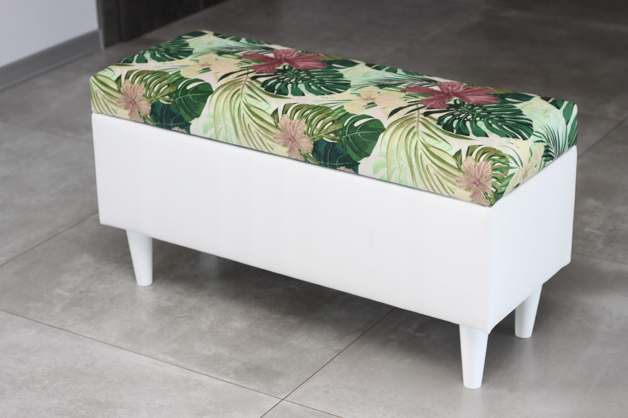 PUFA podnóżek otwierana na nogach 30x80 +MATERIAŁY Marka Eleganzaa