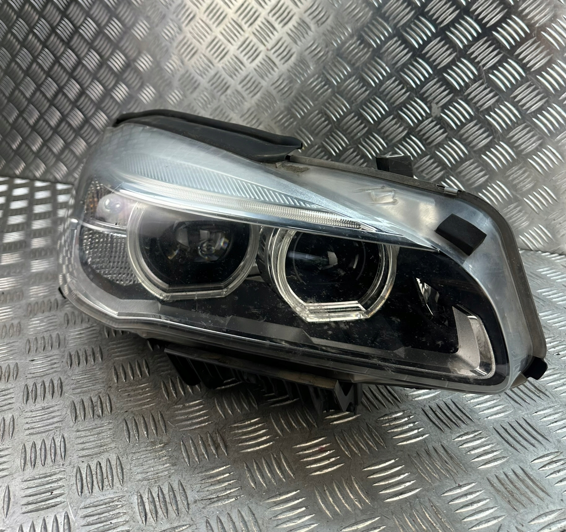 BMW 2 F45 F46 light right right front EUROPA