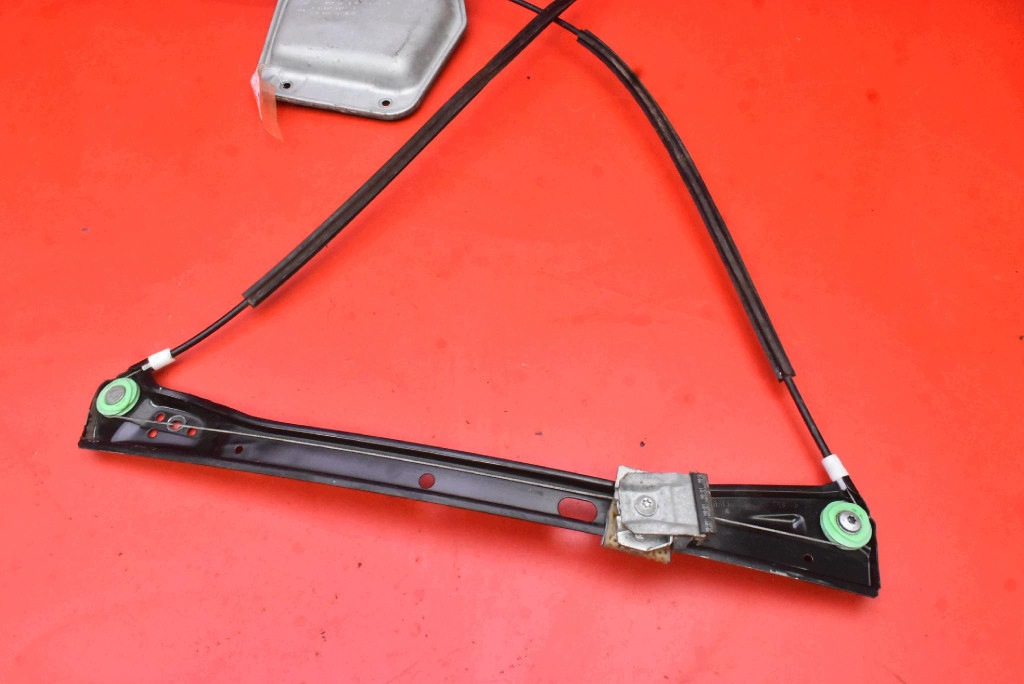 window regulator left front EU 1K3837401T VW GOLF 5 V 3D HB 03-09