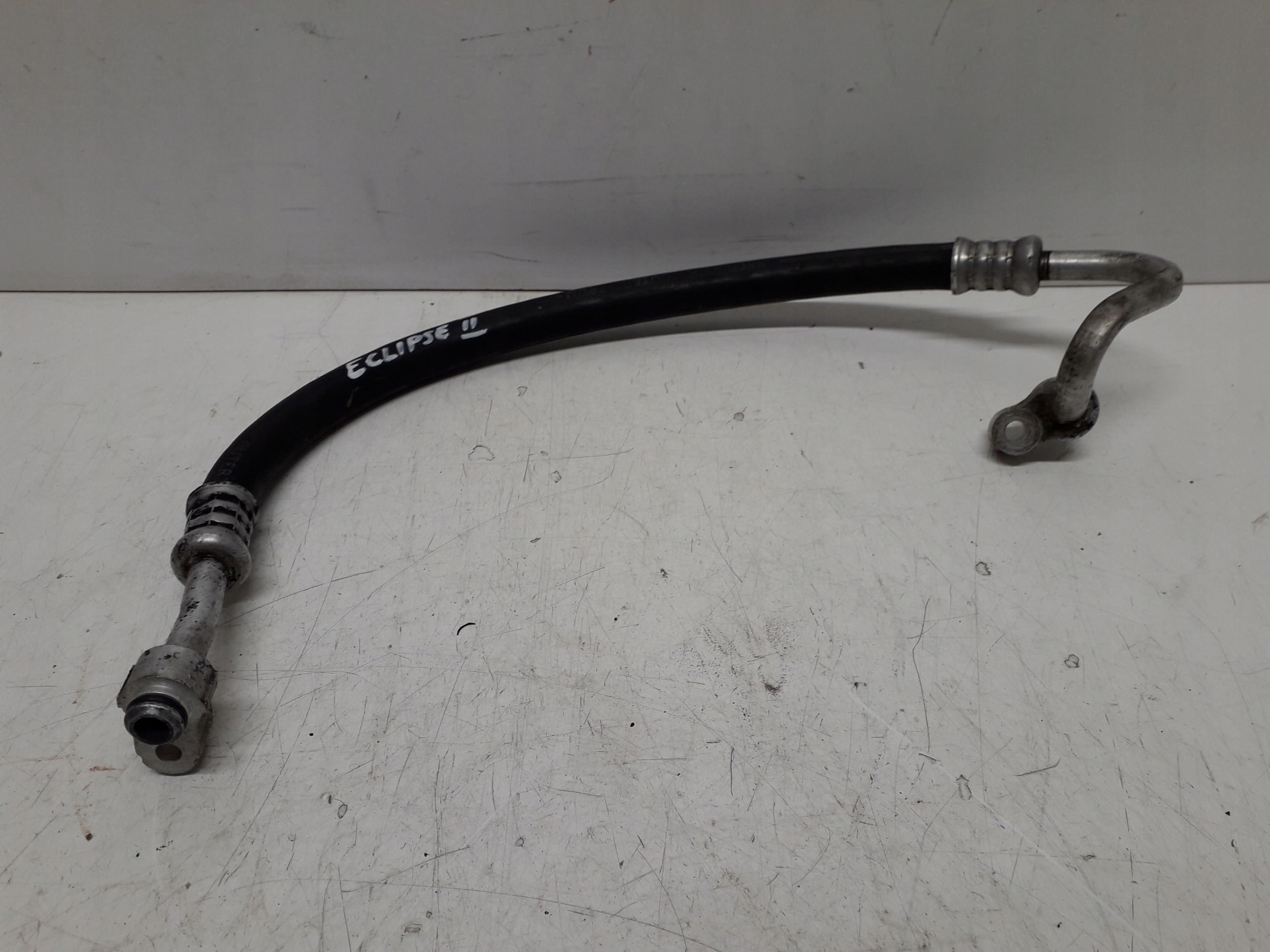 MITSUBISHI ECLIPSE 3G 99-05 2.4 BENZYNA PRZEWÓD WĄŻ KLIMATYZACJI