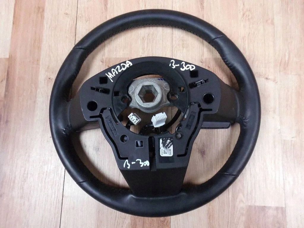 Mazda CX-5 II KF 2017-2023 Volant B63M