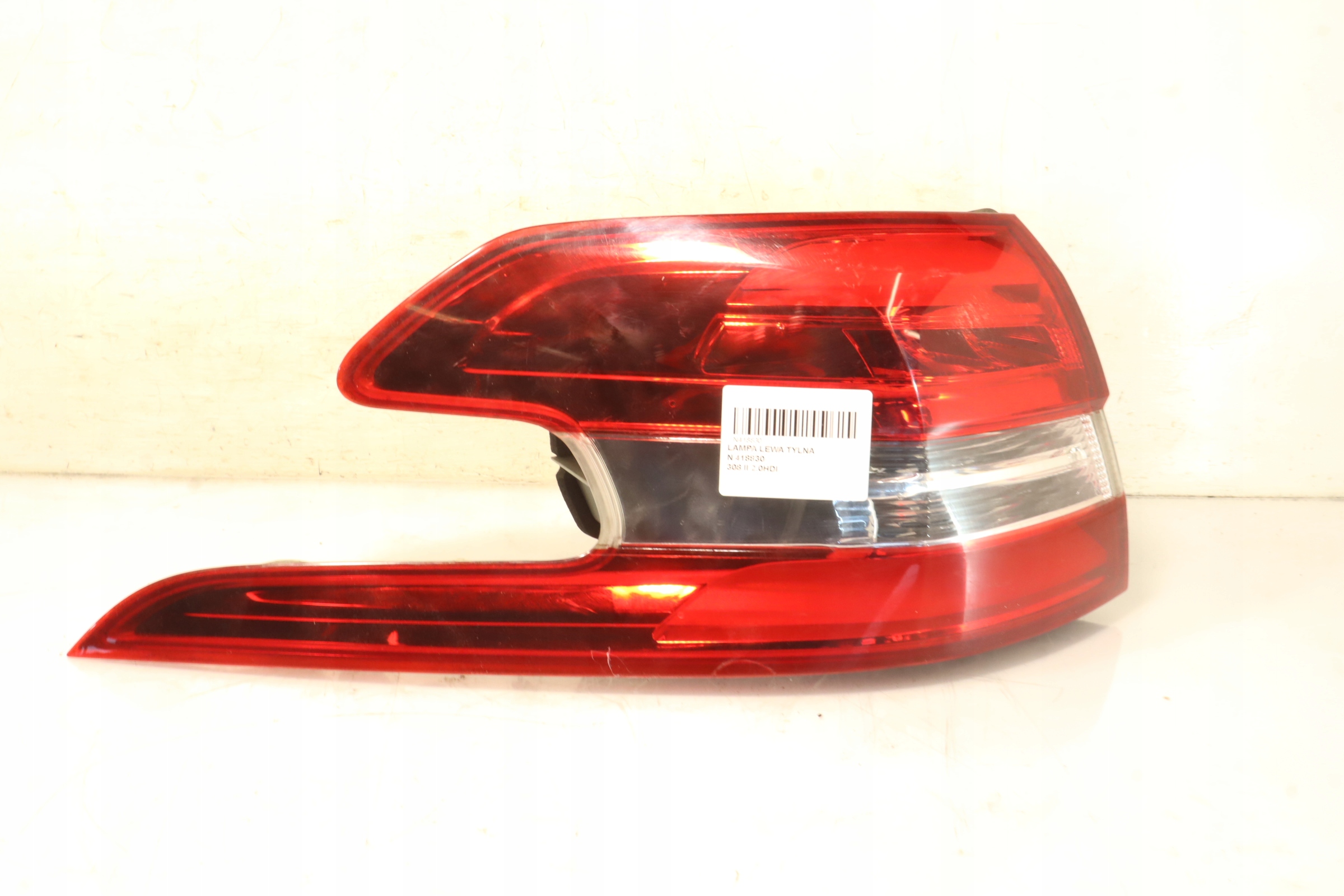 LAMPA LEWA TYLNA PEUGEOT 308 II kombi