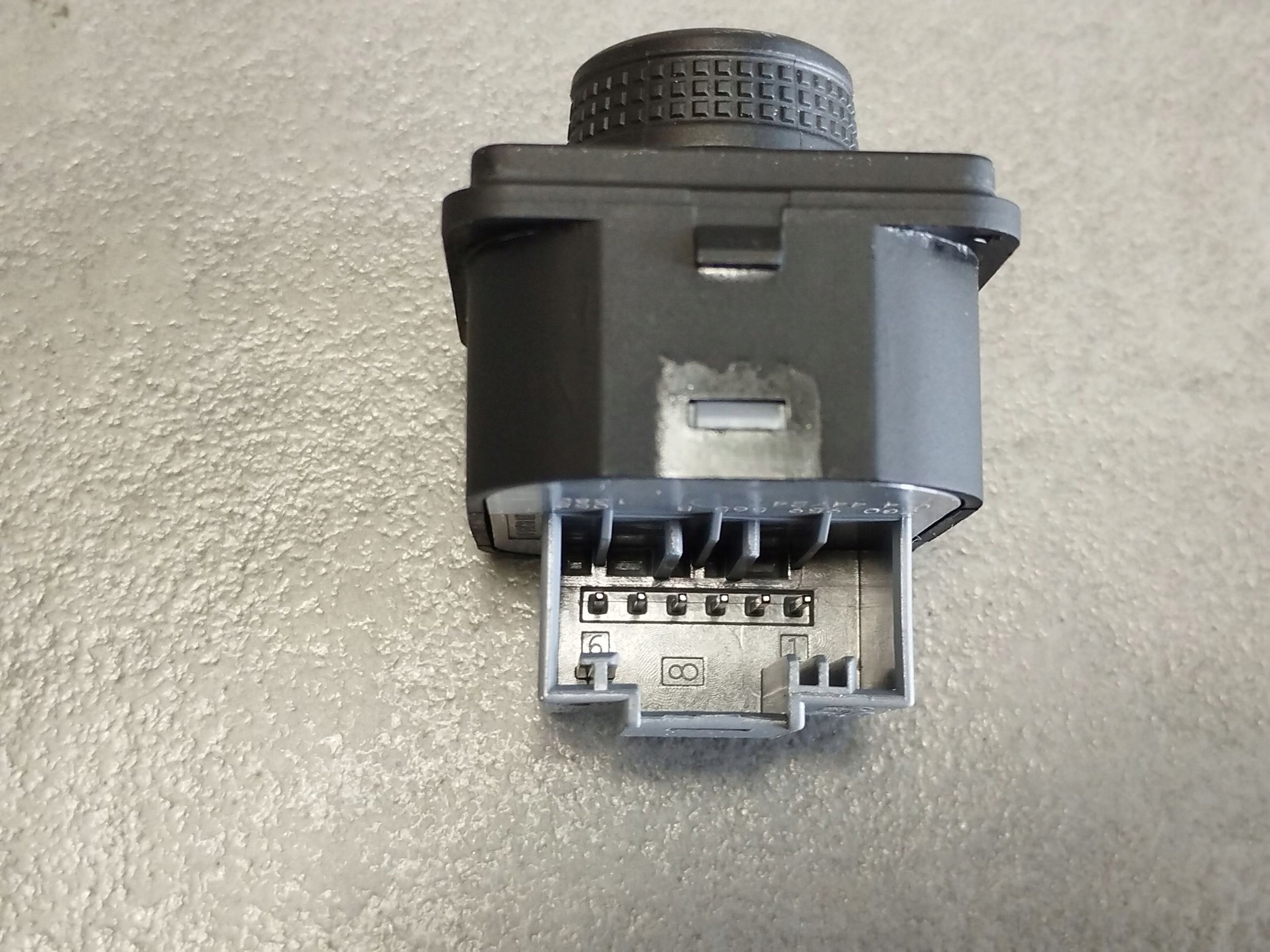 Cupra Formentor mirror control switch 3G0959565B