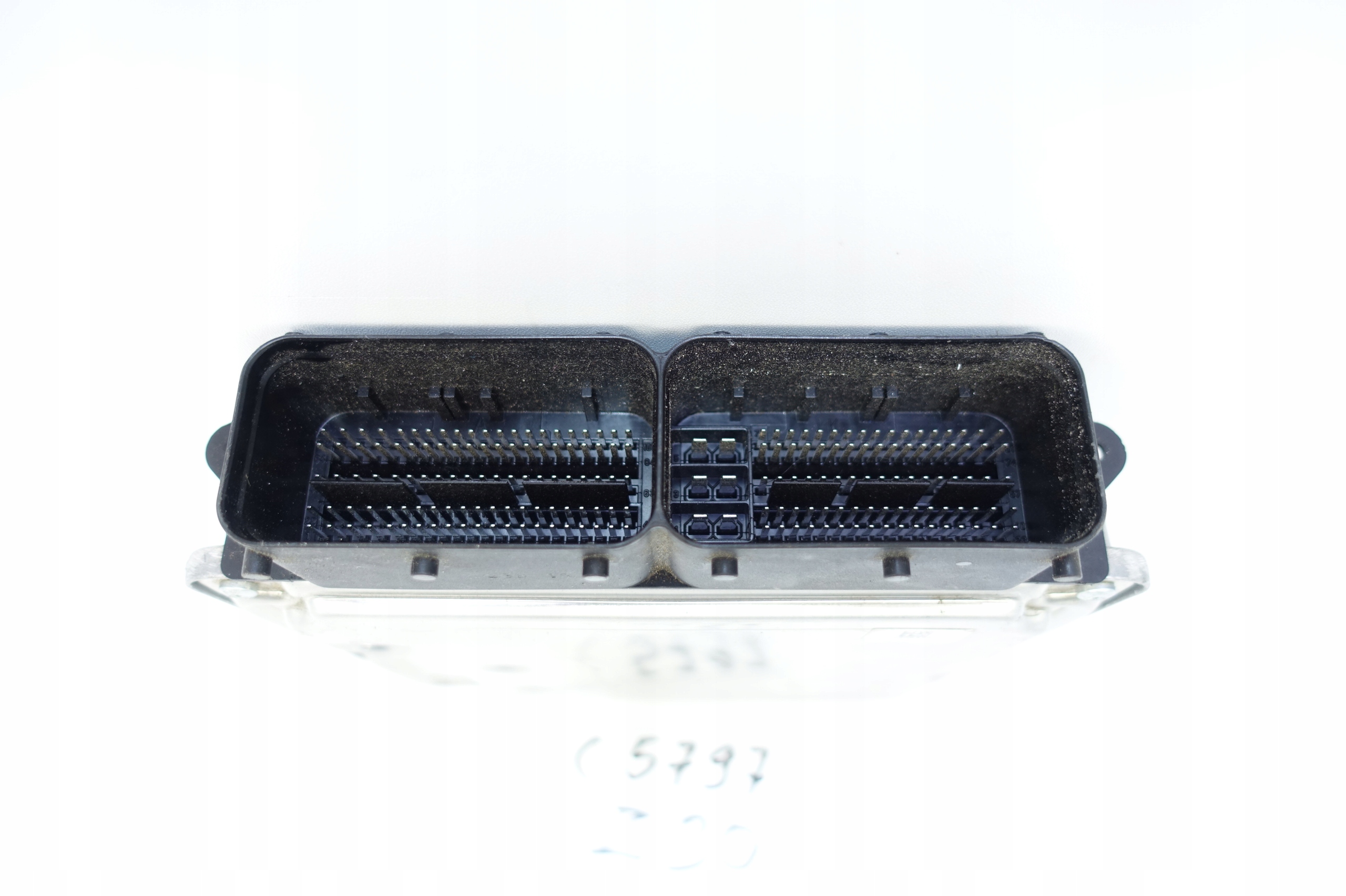 module computer control unit of the engine 05L907309B