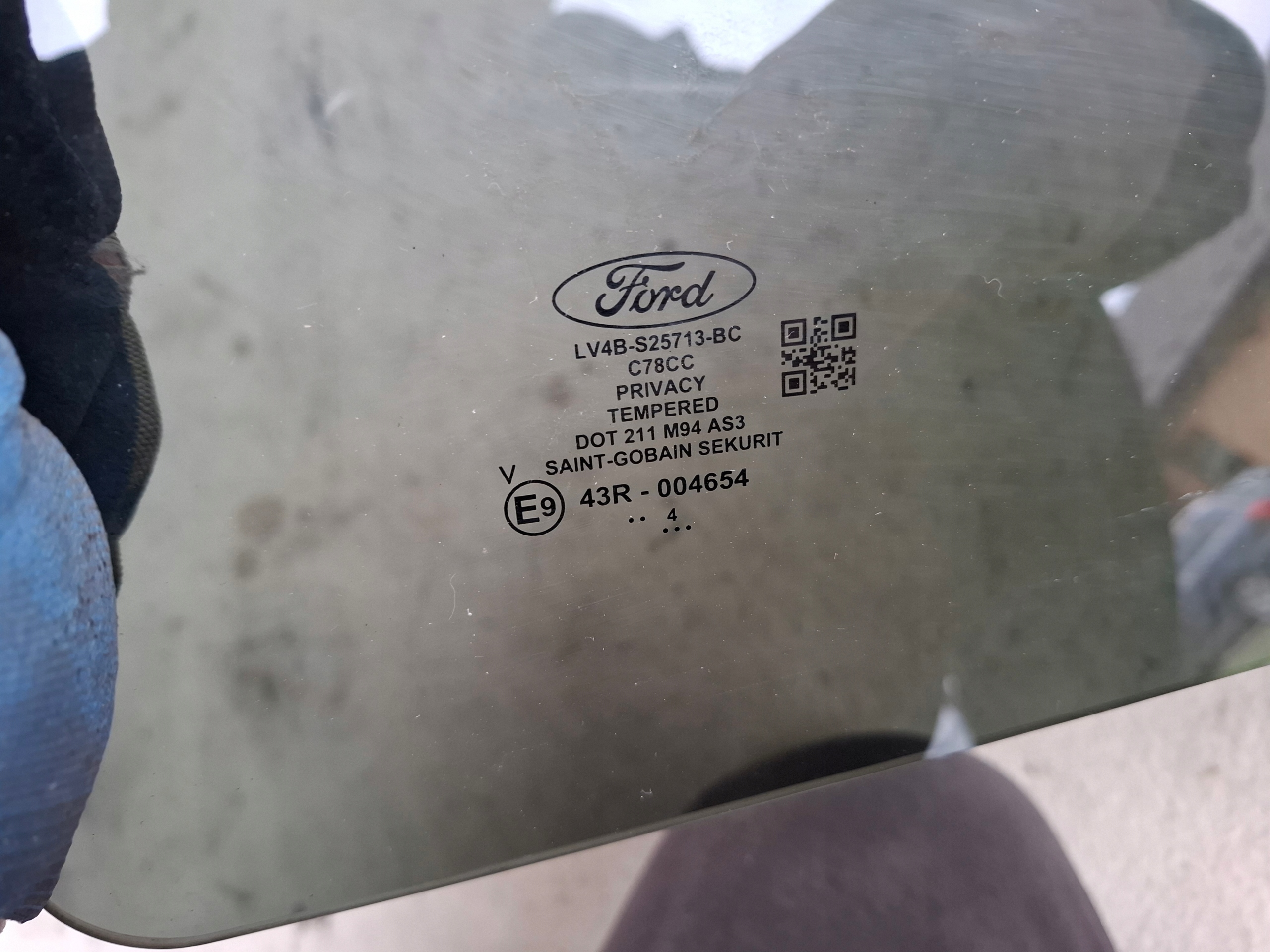 FORD KUGA MK3 window left rear 24R LV4B-S25713-BC